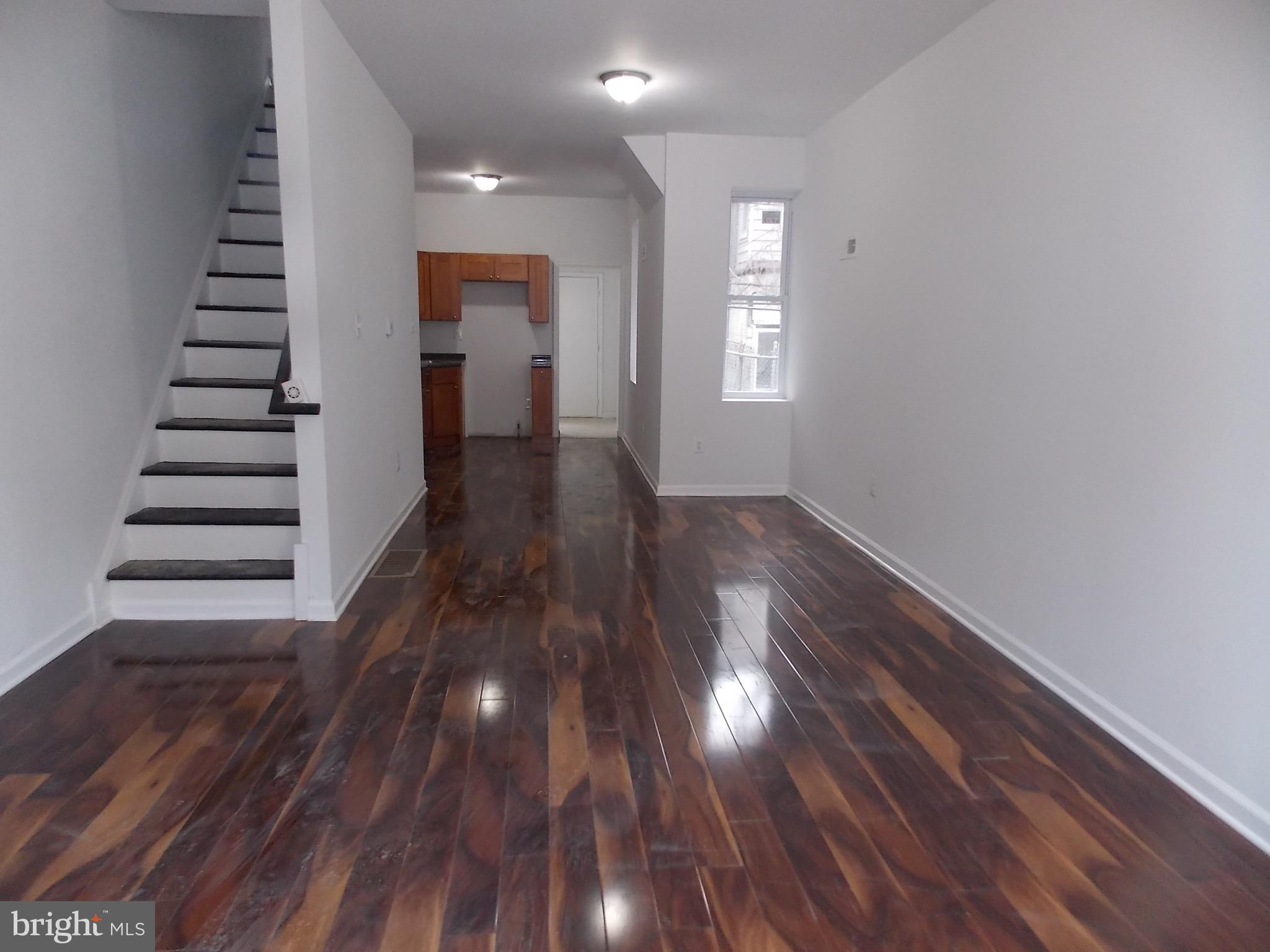 STRAWBERRY MANSION - Residential