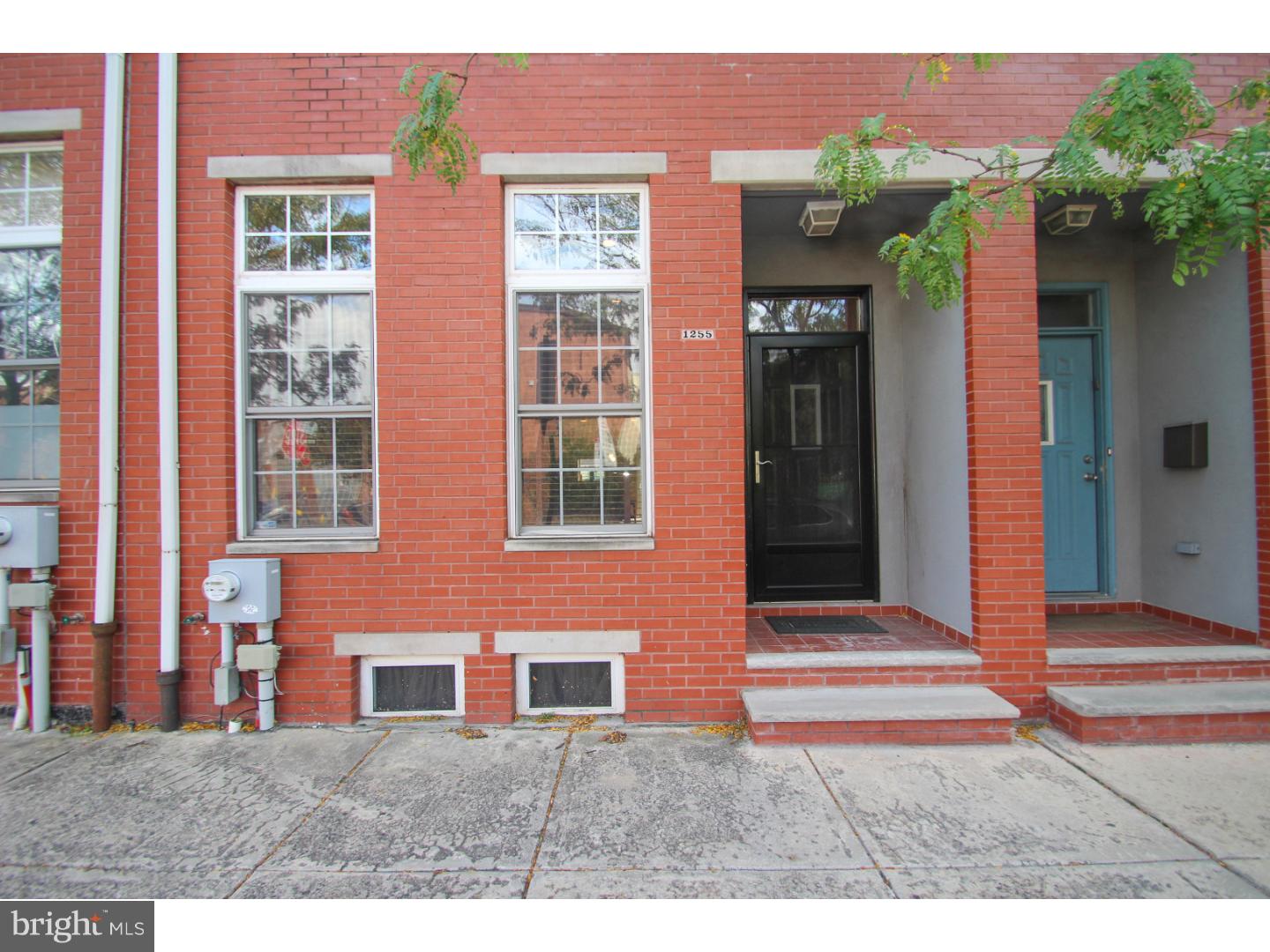 OLDE KENSINGTON - Residential Lease