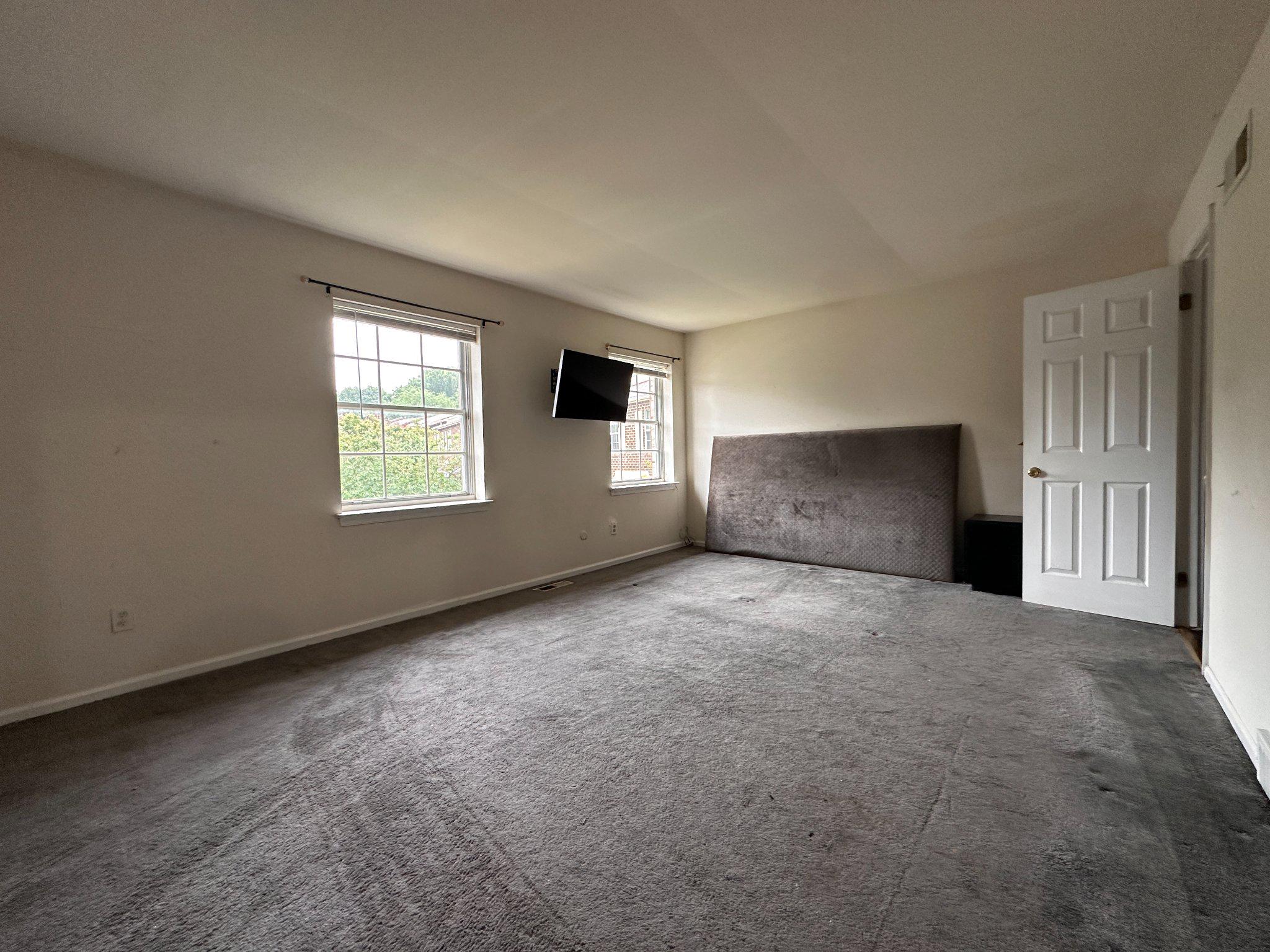 RHONDDA - Residential