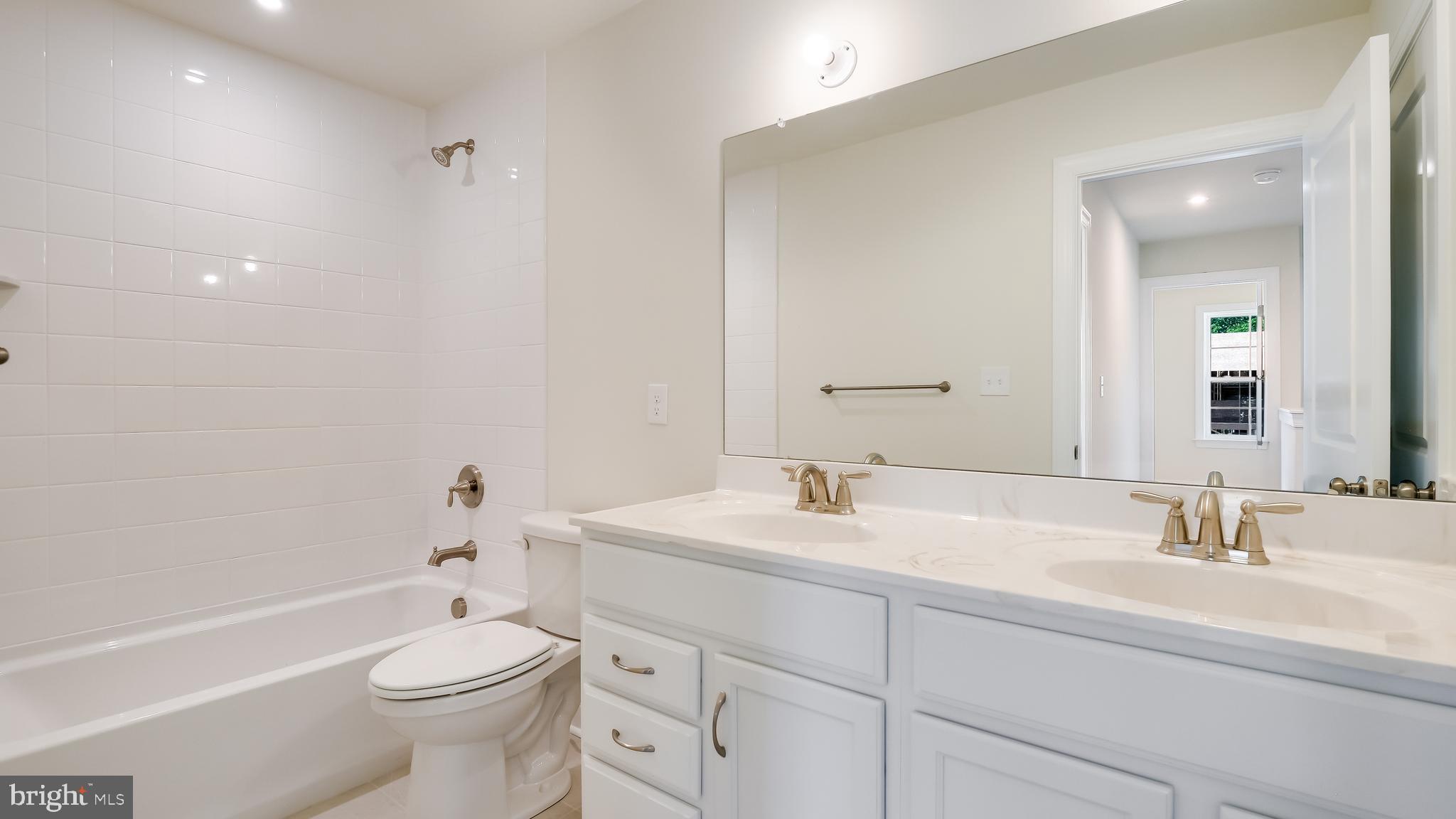 GREEN RIDGE ESTATES - Residential