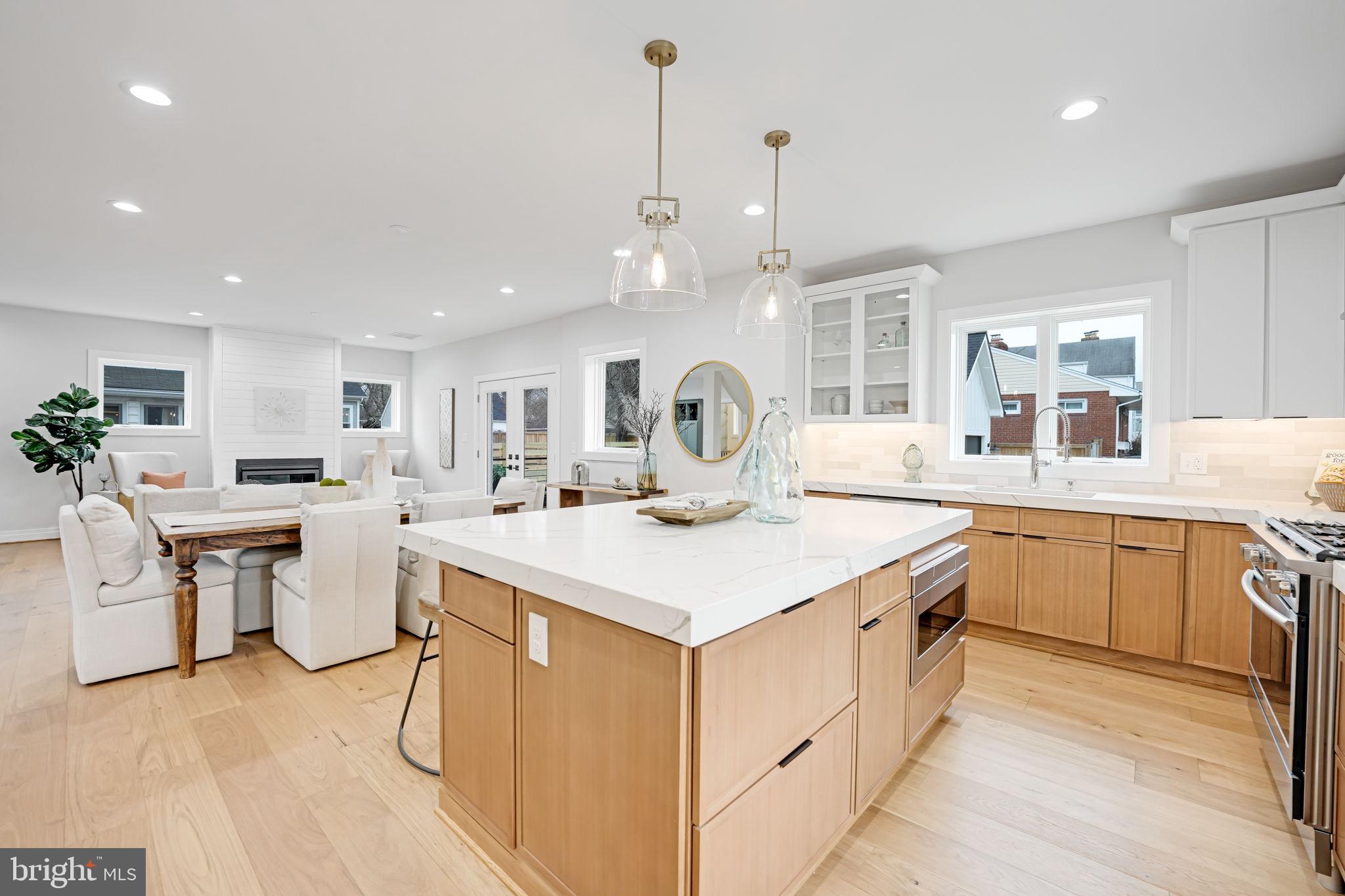 DOUGLAS PARK - Residential