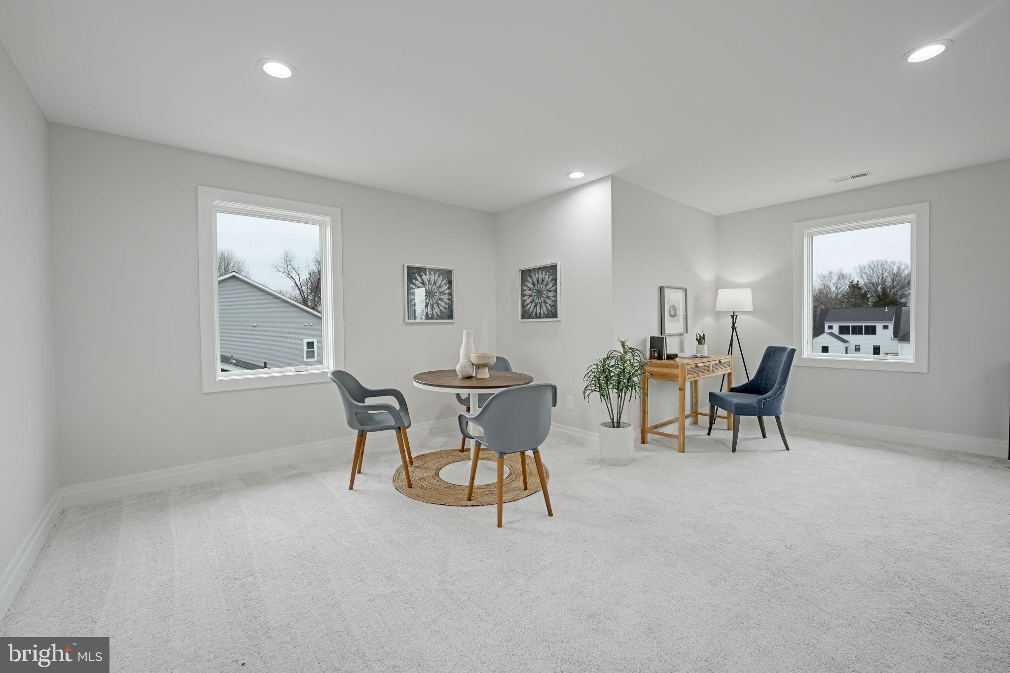 DOUGLAS PARK - Residential