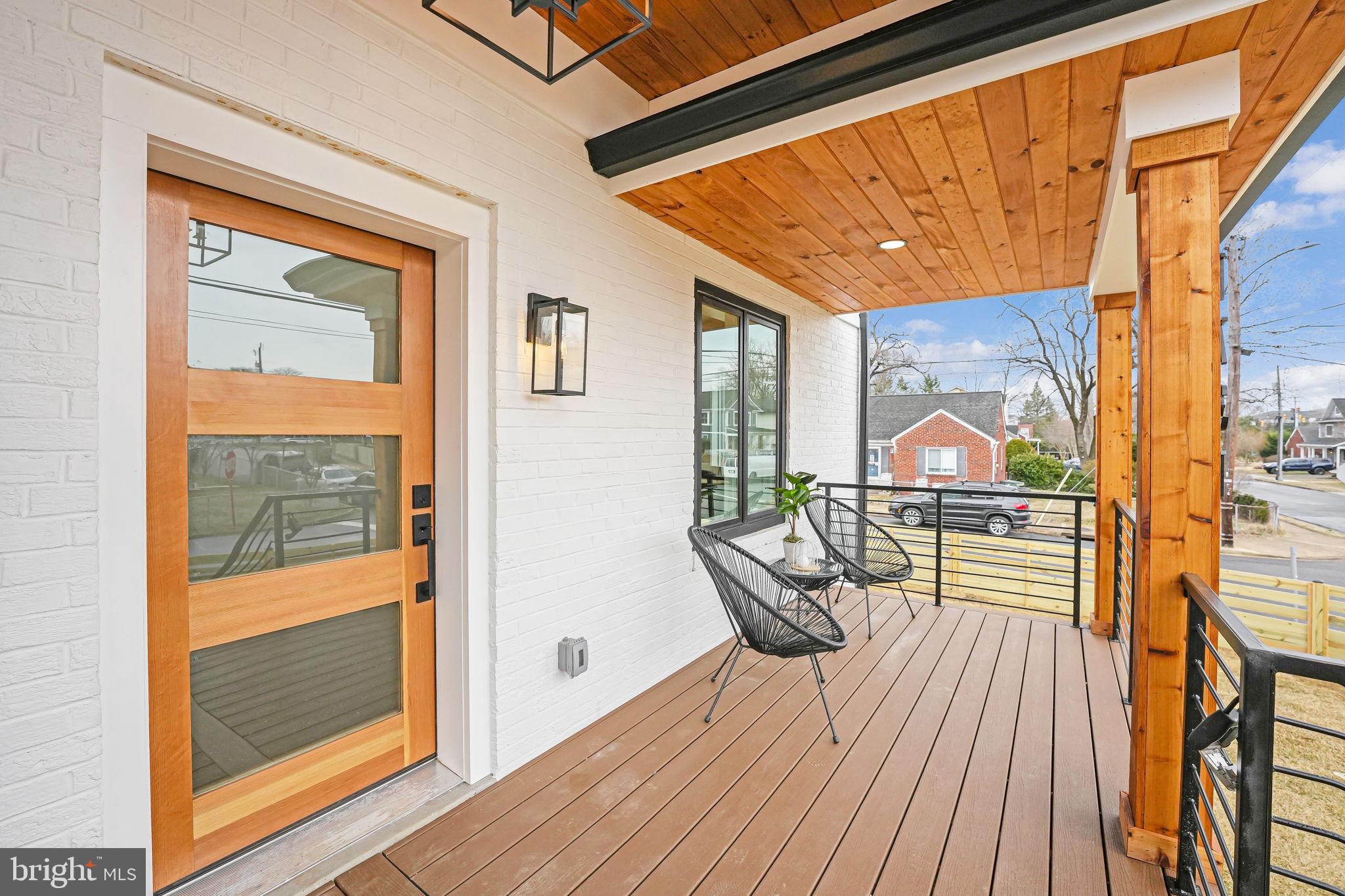 DOUGLAS PARK - Residential