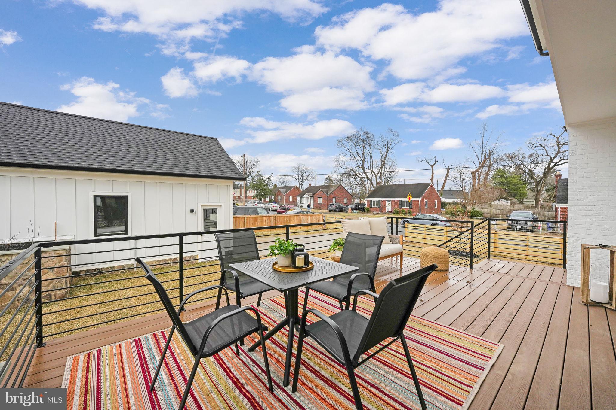 DOUGLAS PARK - Residential