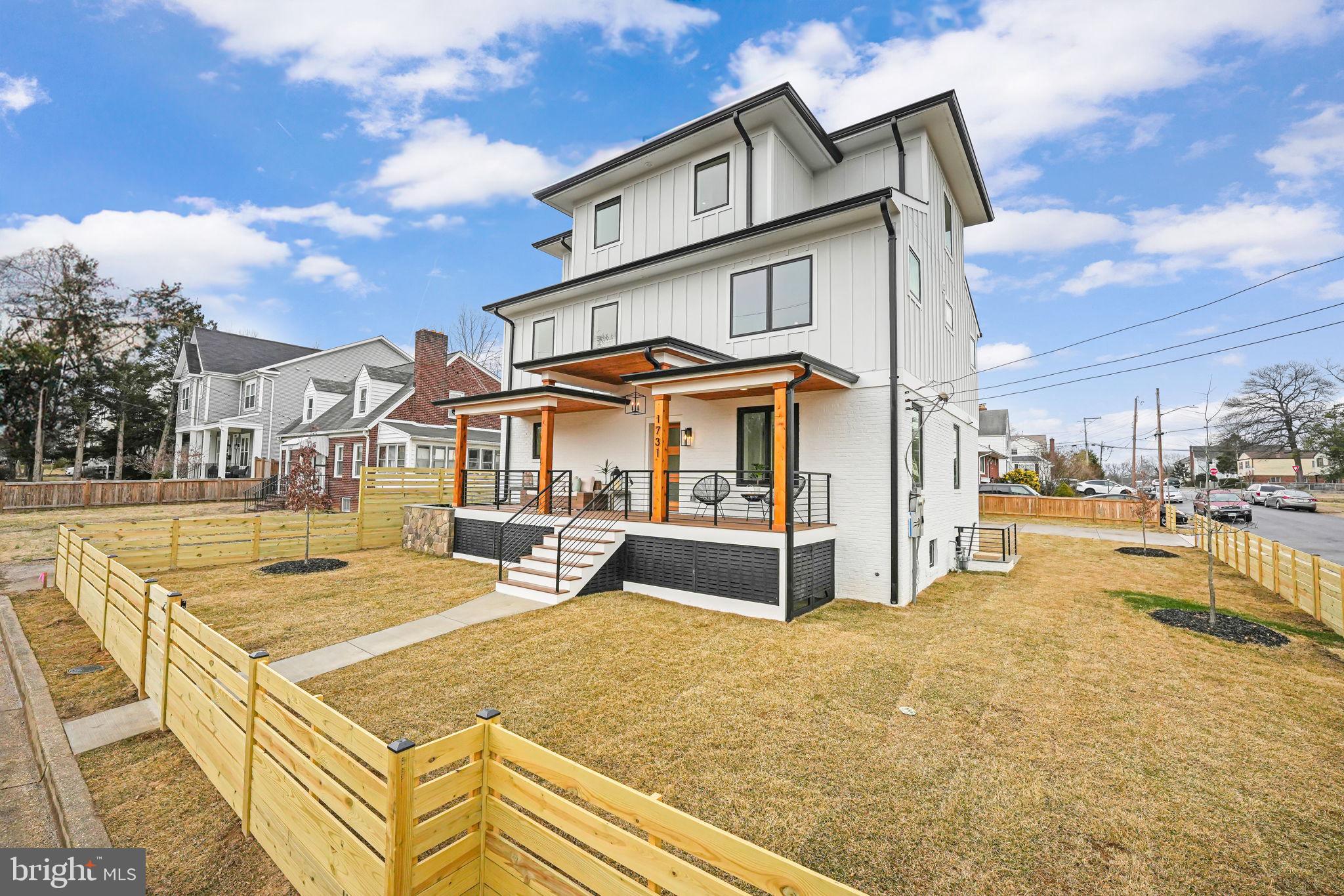 DOUGLAS PARK - Residential