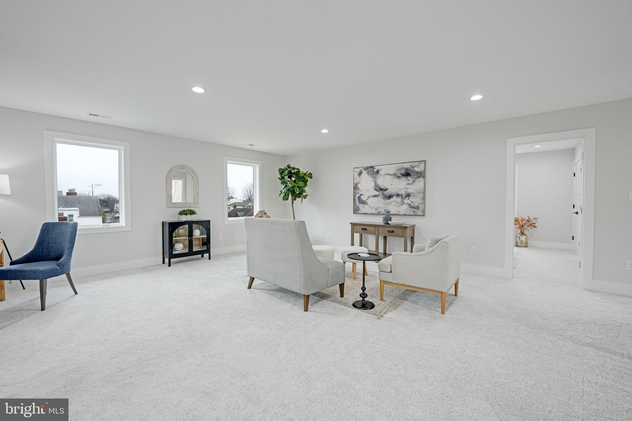 DOUGLAS PARK - Residential