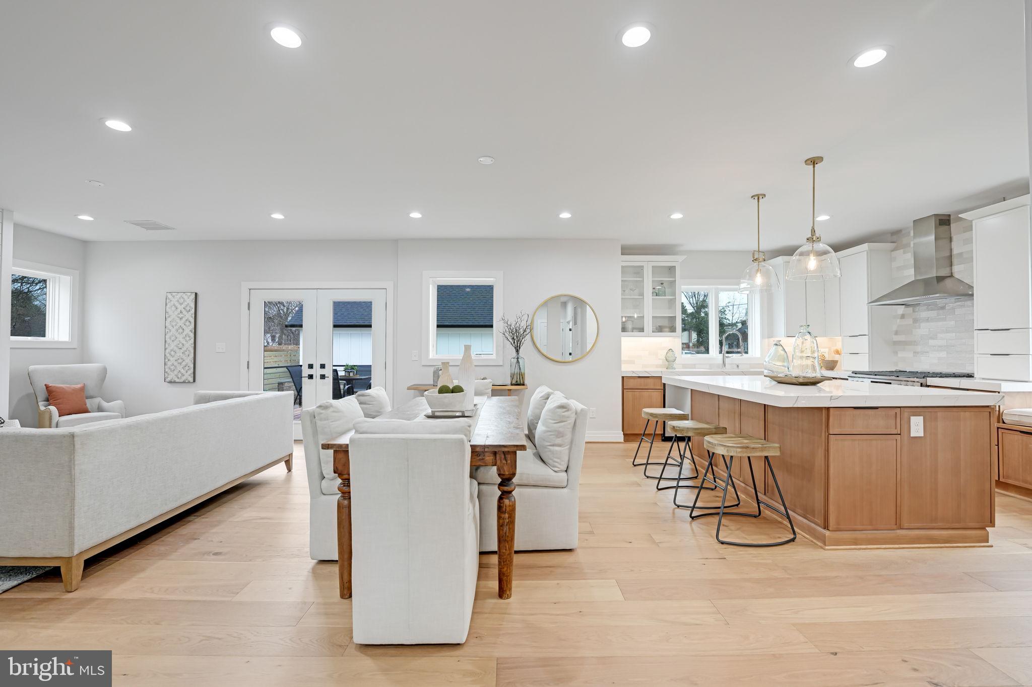 DOUGLAS PARK - Residential