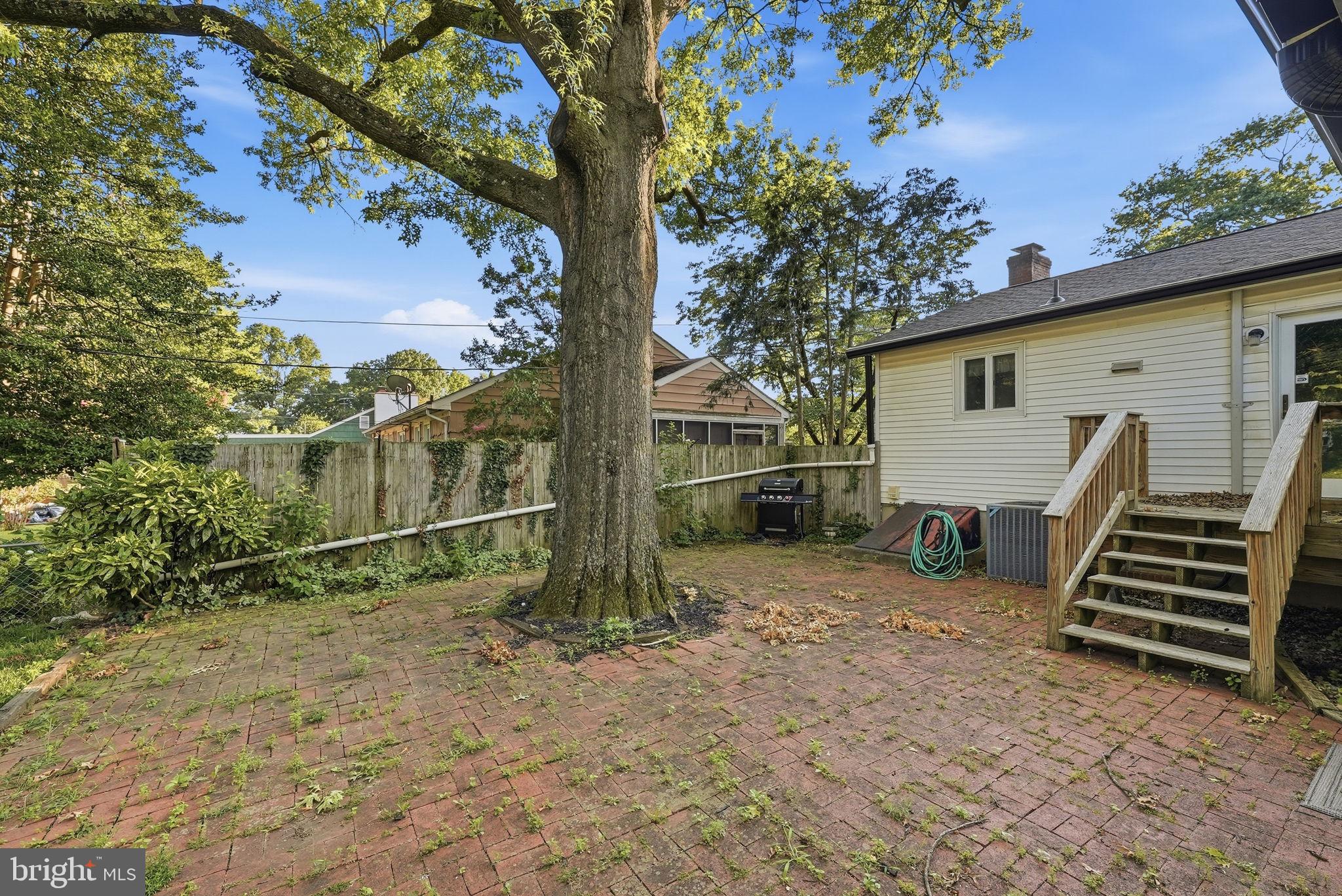 SPRING VALLEY - Residential