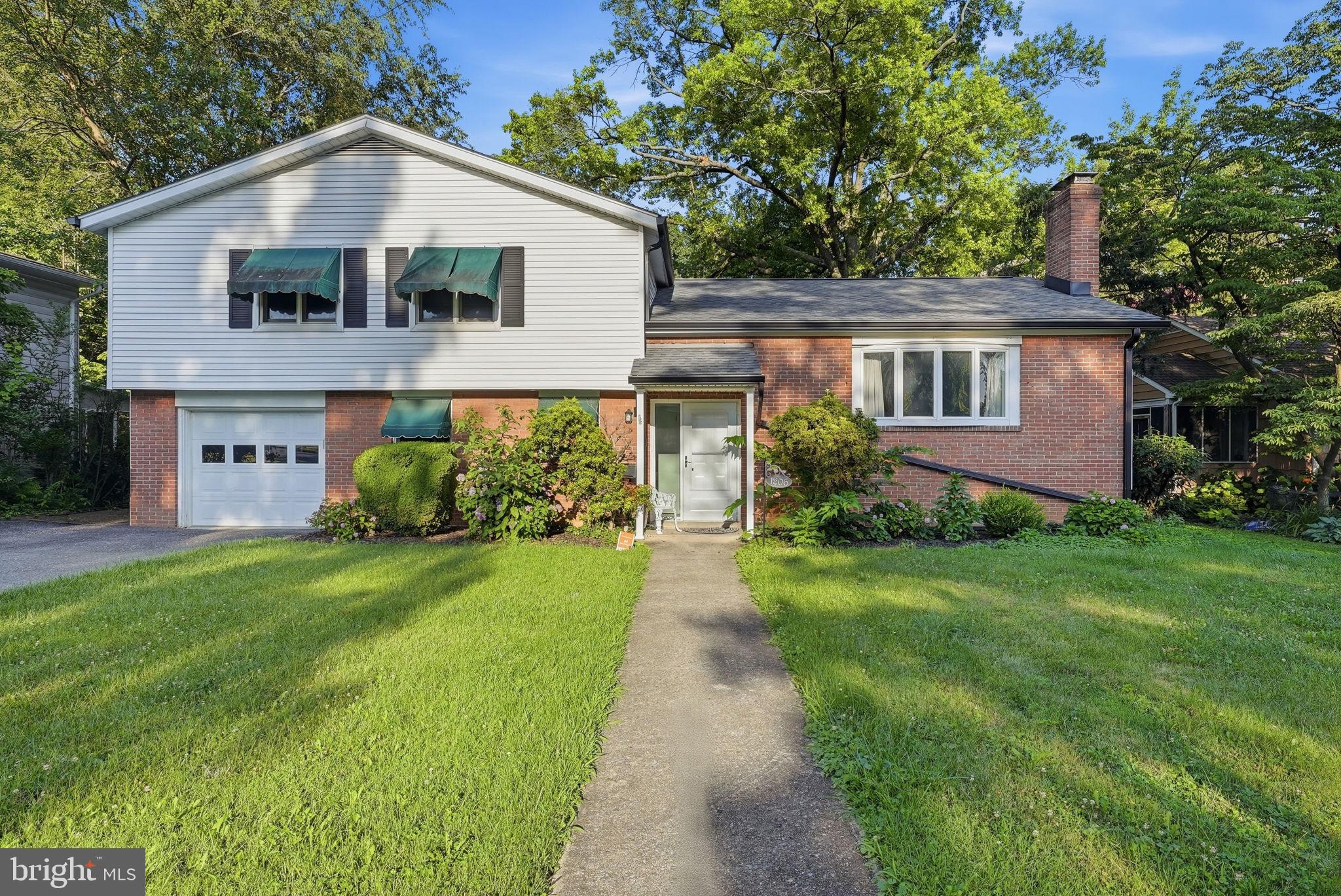 SPRING VALLEY - Residential