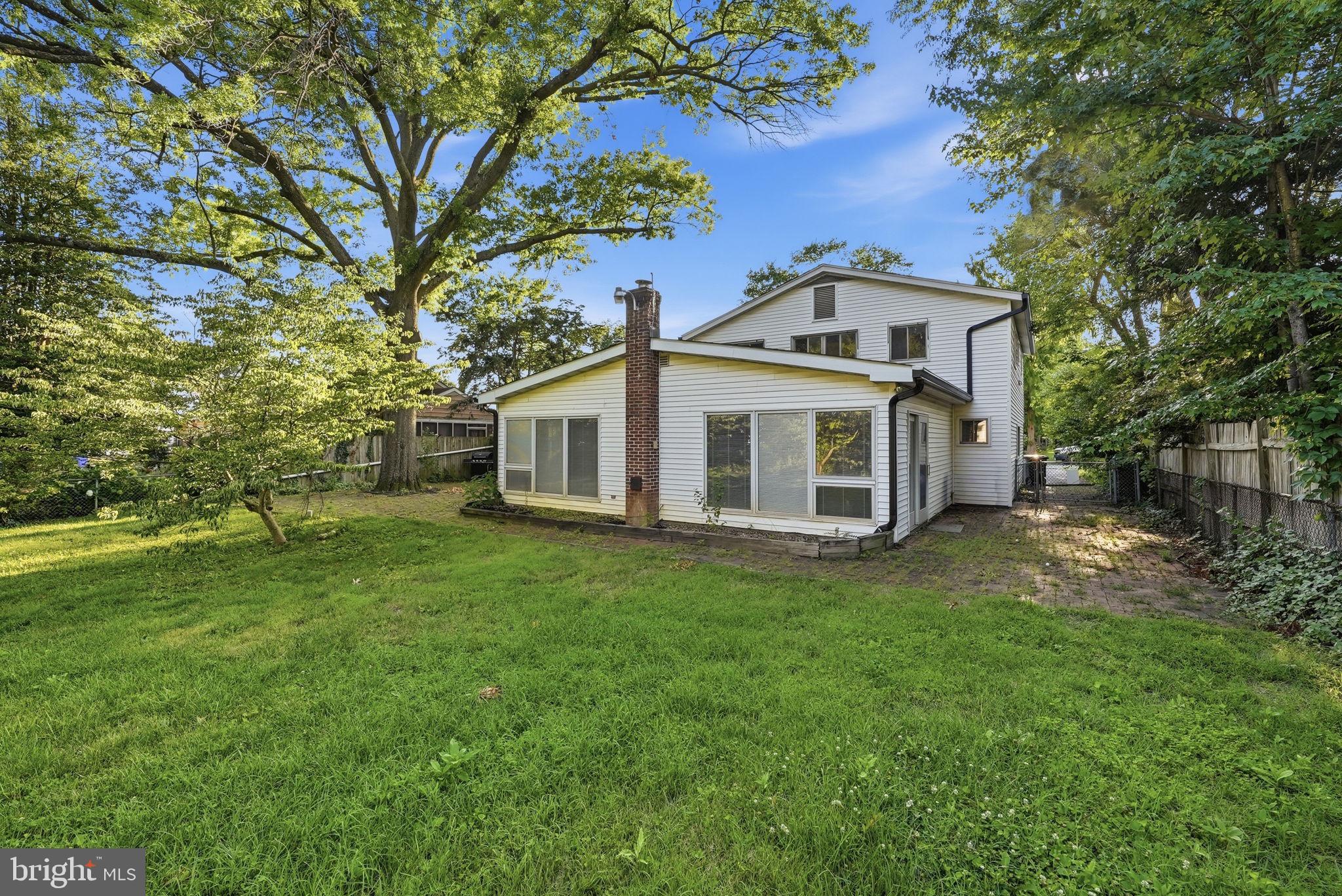 SPRING VALLEY - Residential