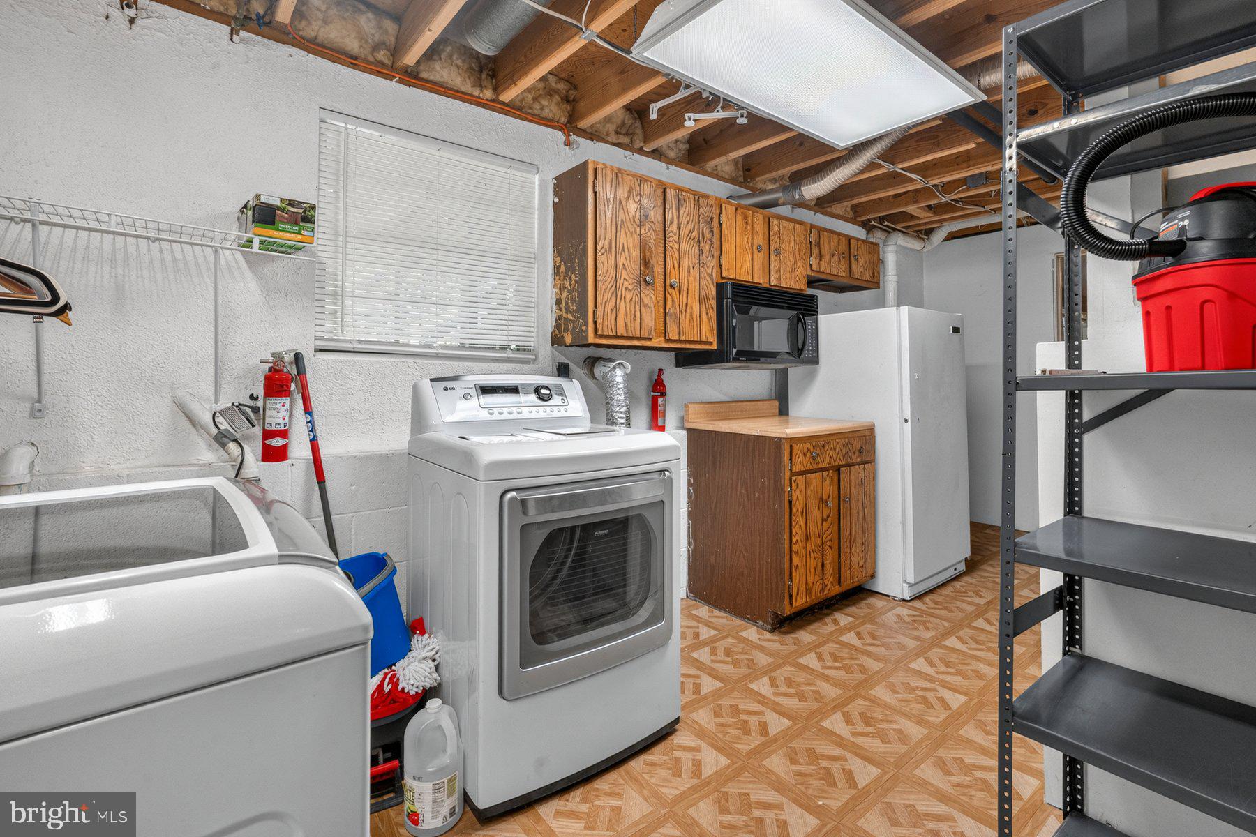 HILLSDALE - Residential