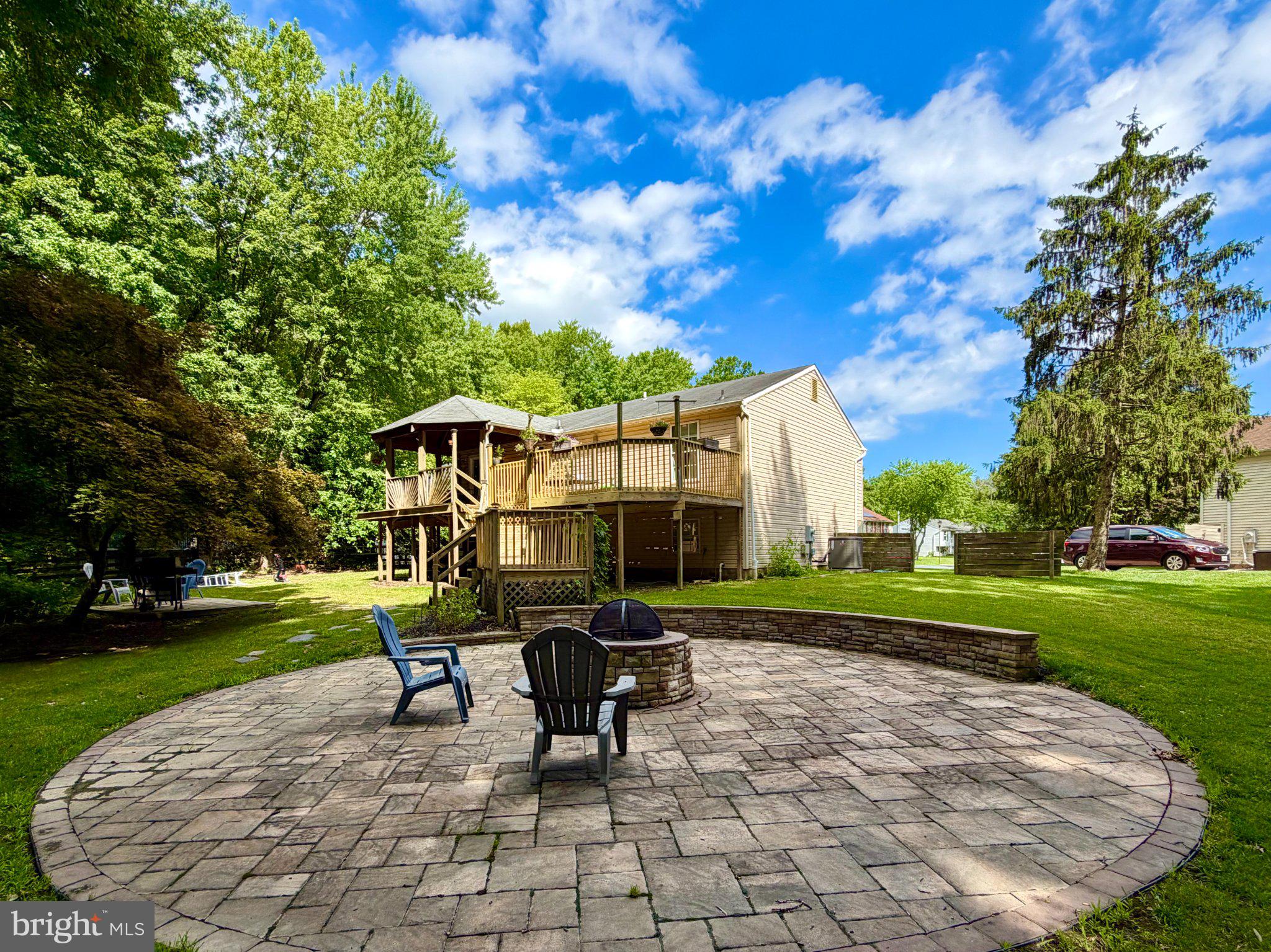 HILLSDALE - Residential
