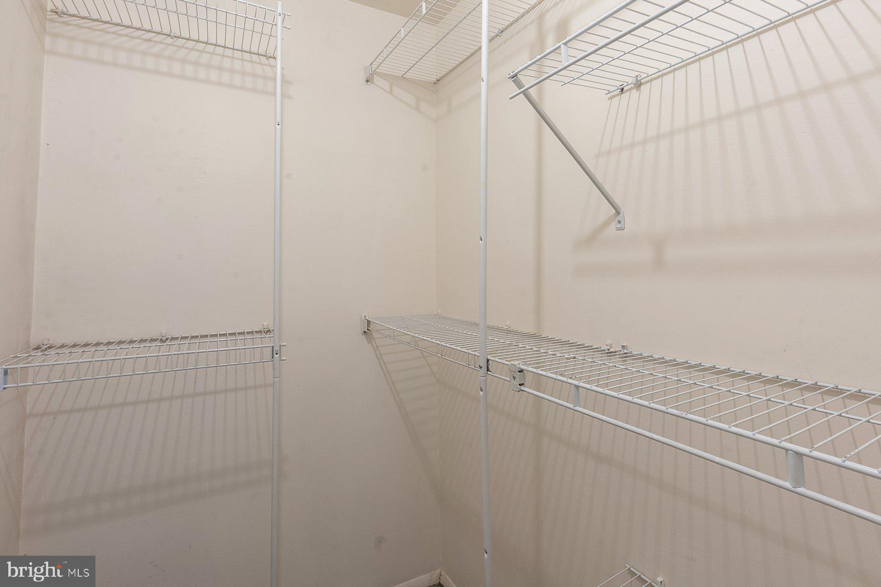 HILLSDALE - Residential