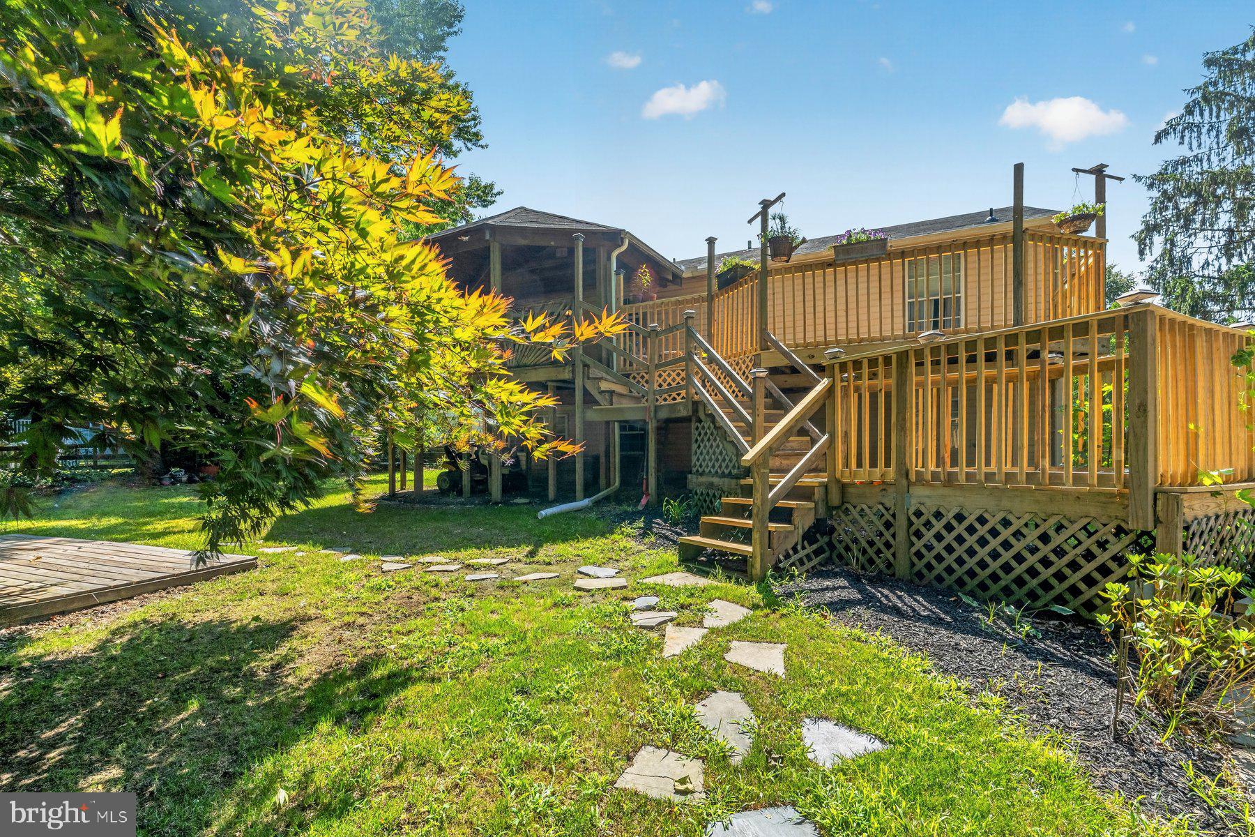 HILLSDALE - Residential