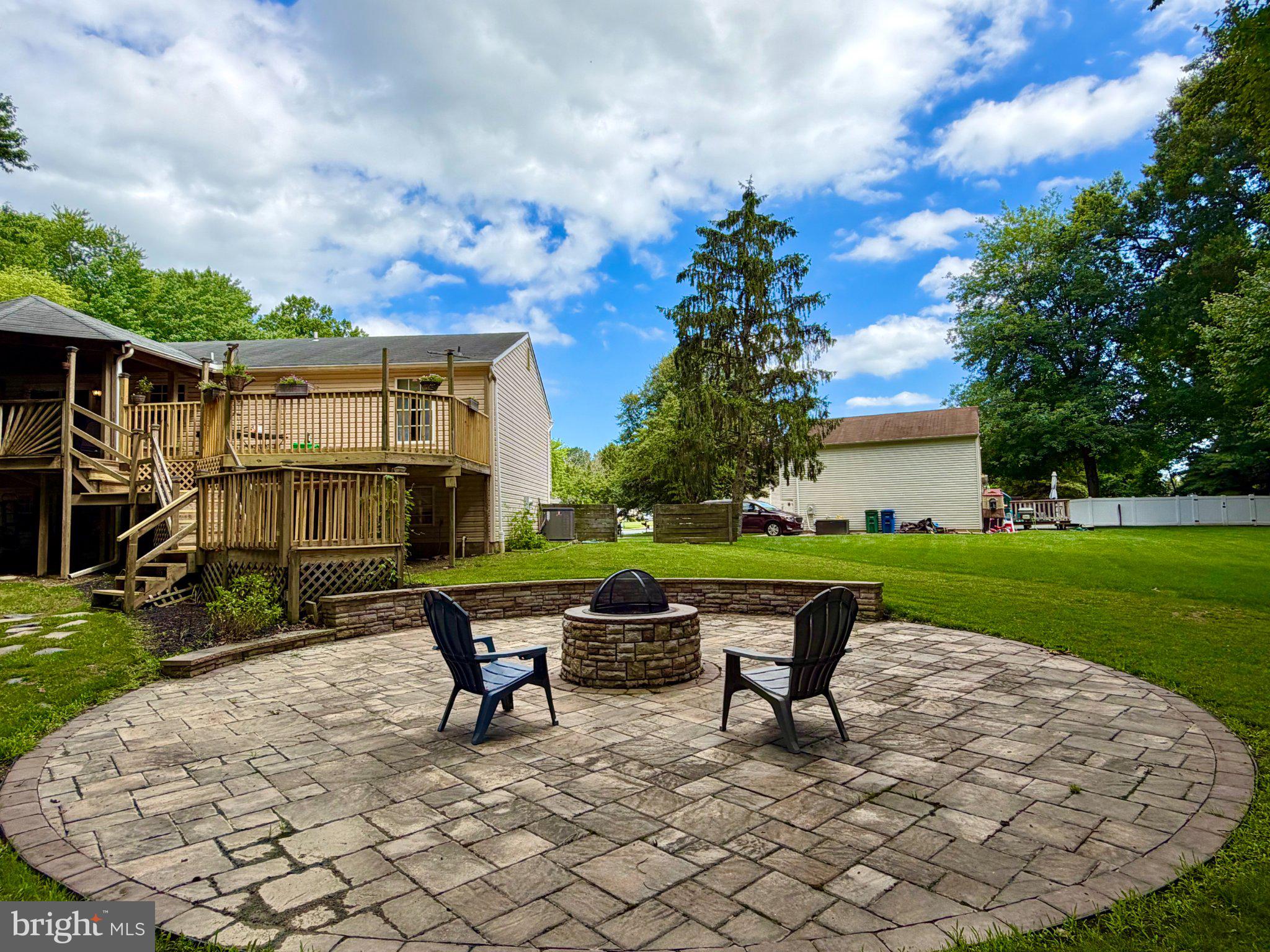 HILLSDALE - Residential