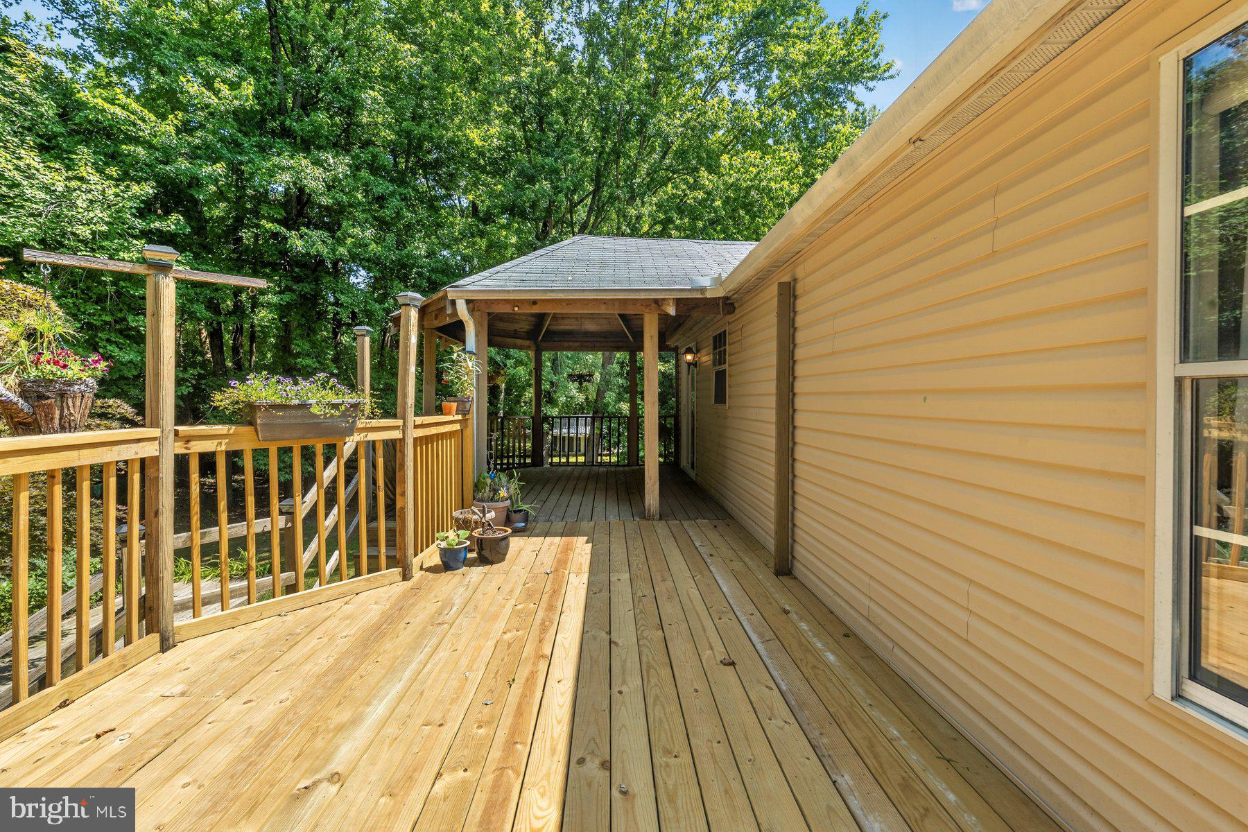 HILLSDALE - Residential