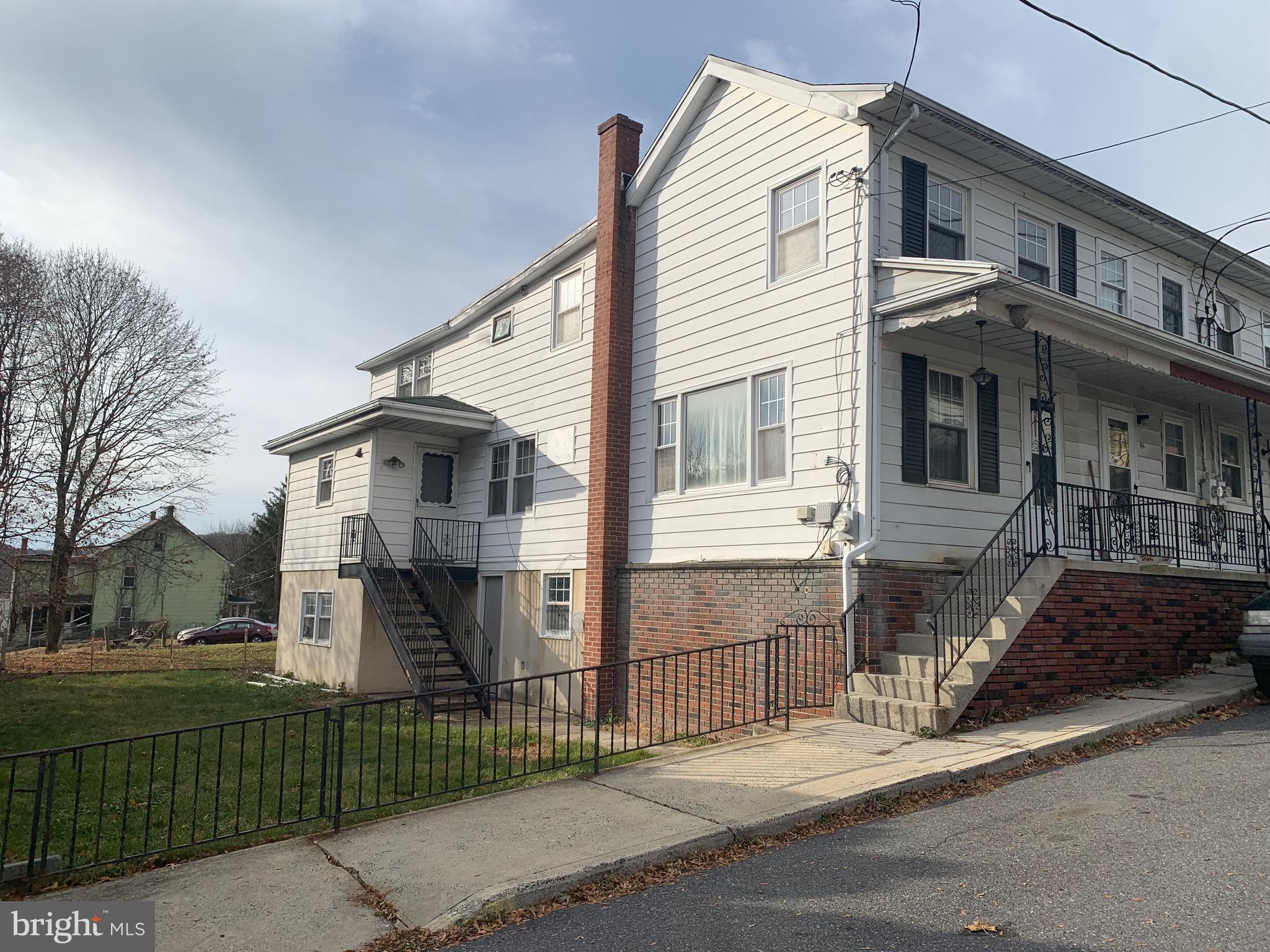 CUMBOLA - Residential