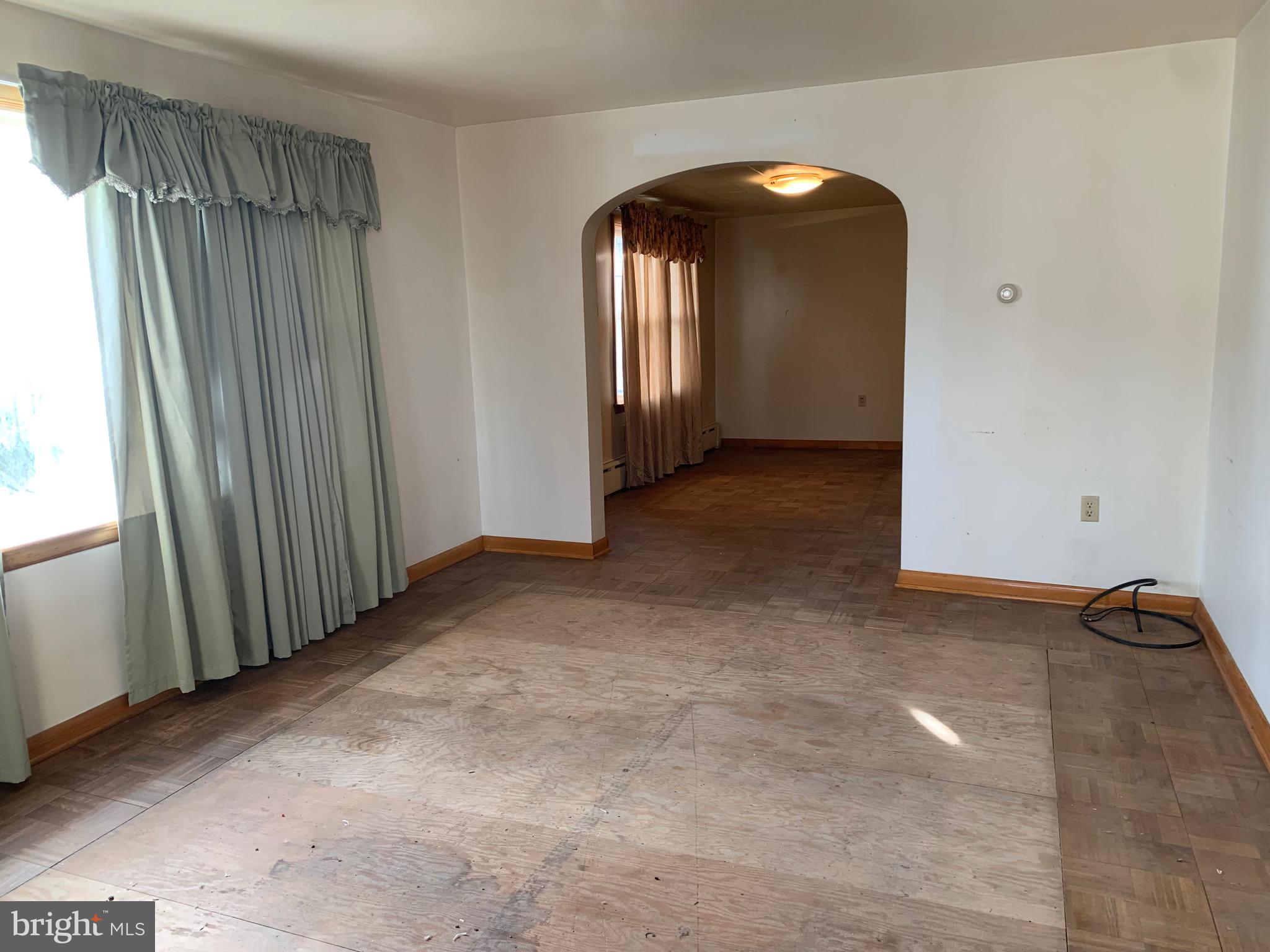 CUMBOLA - Residential