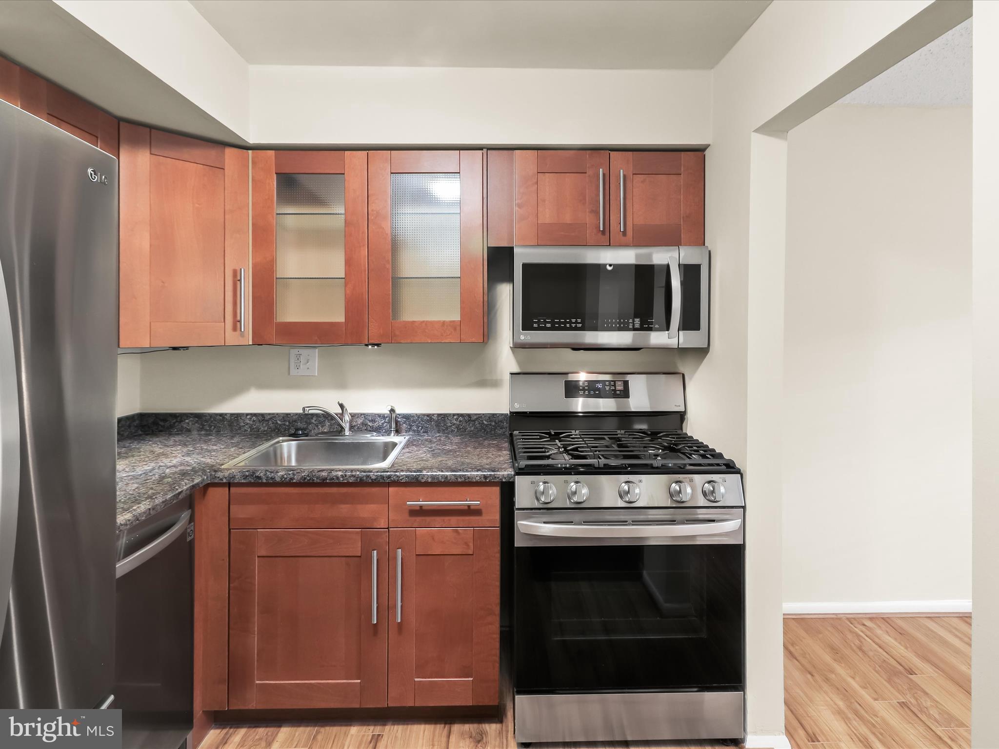 ROCKLAND RUN - Residential