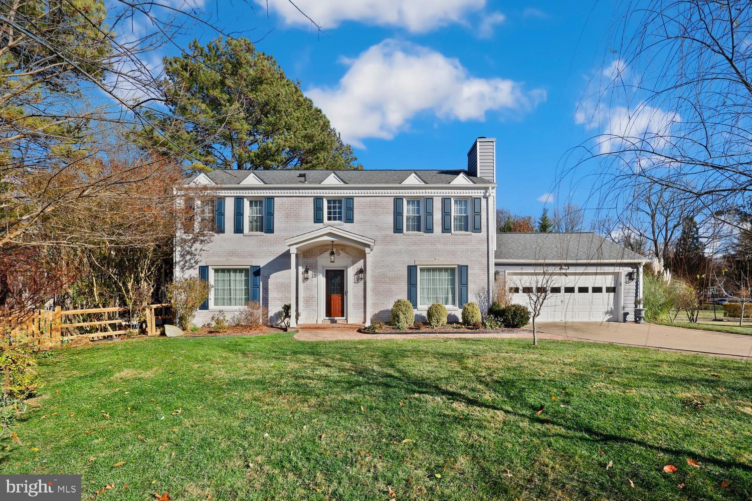 CLARKS CROSSING - Residential