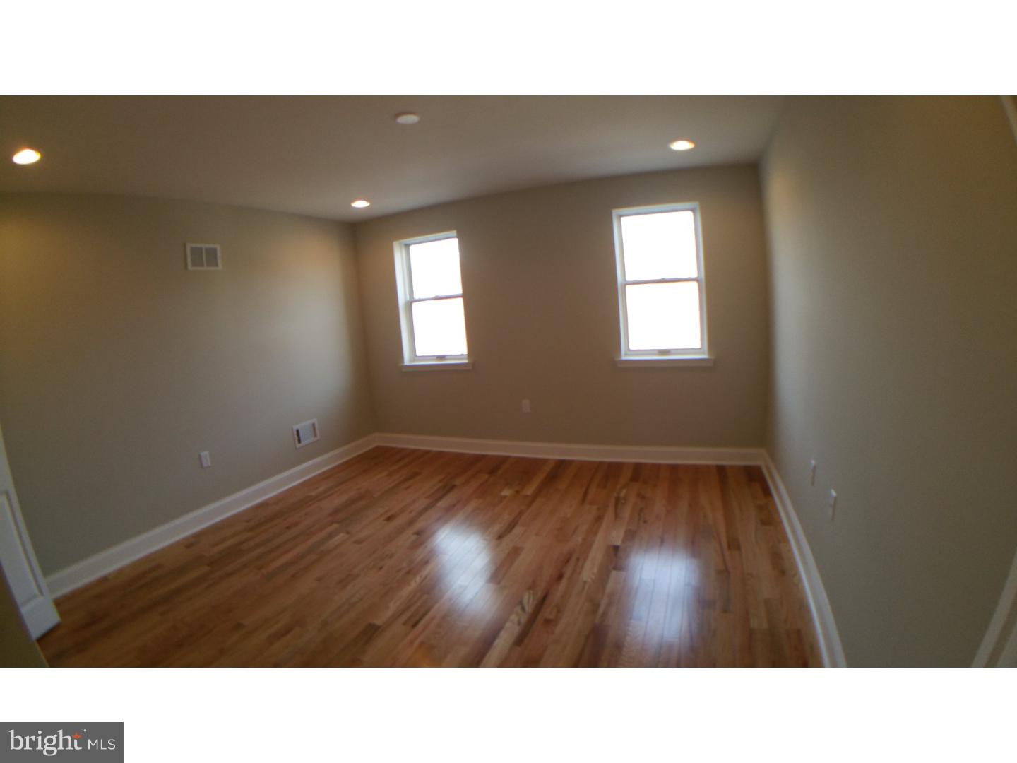 PASSYUNK SQUARE - Residential