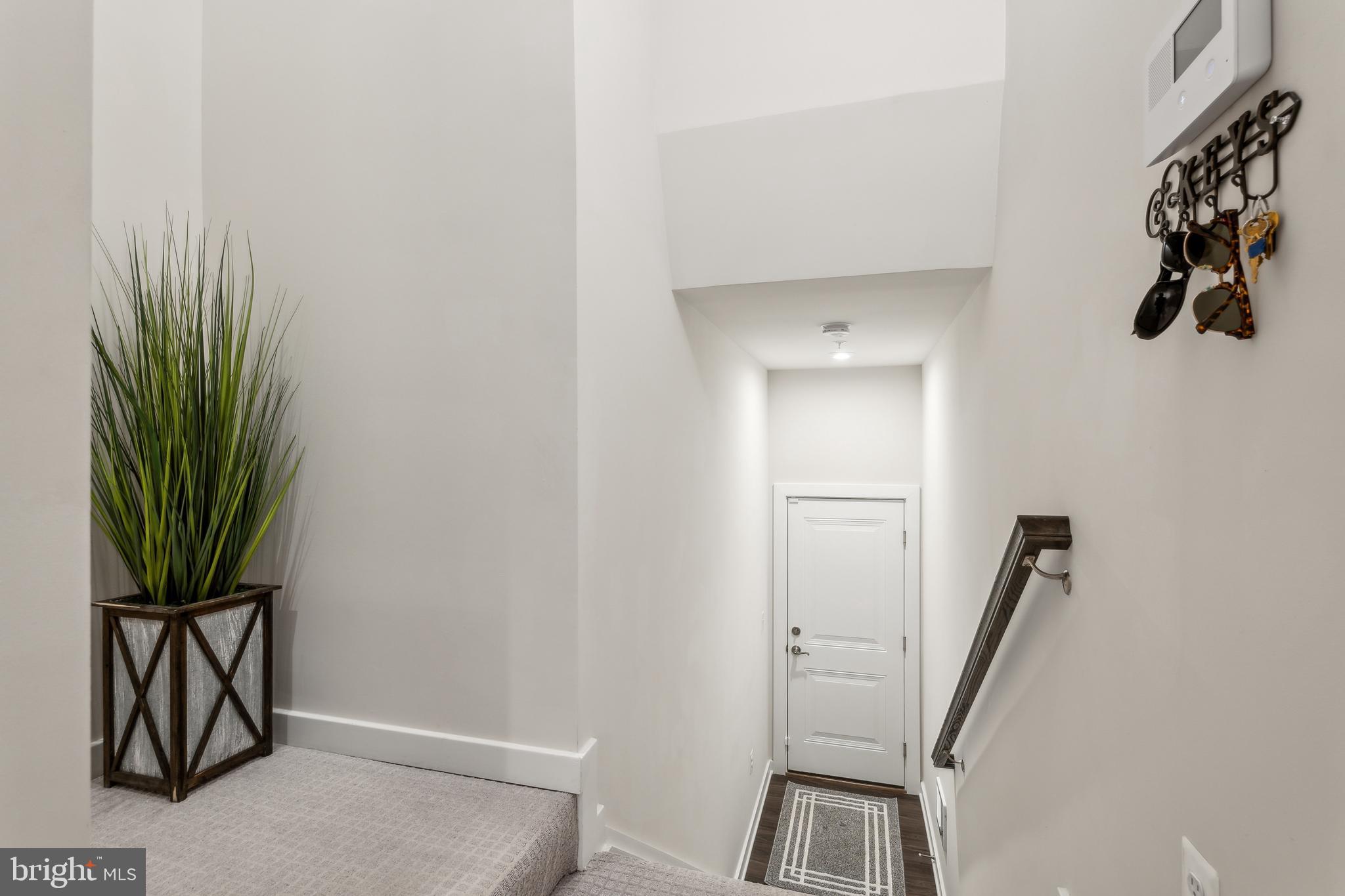 WESTSIDE AT SHADY GROVE METRO - Residential