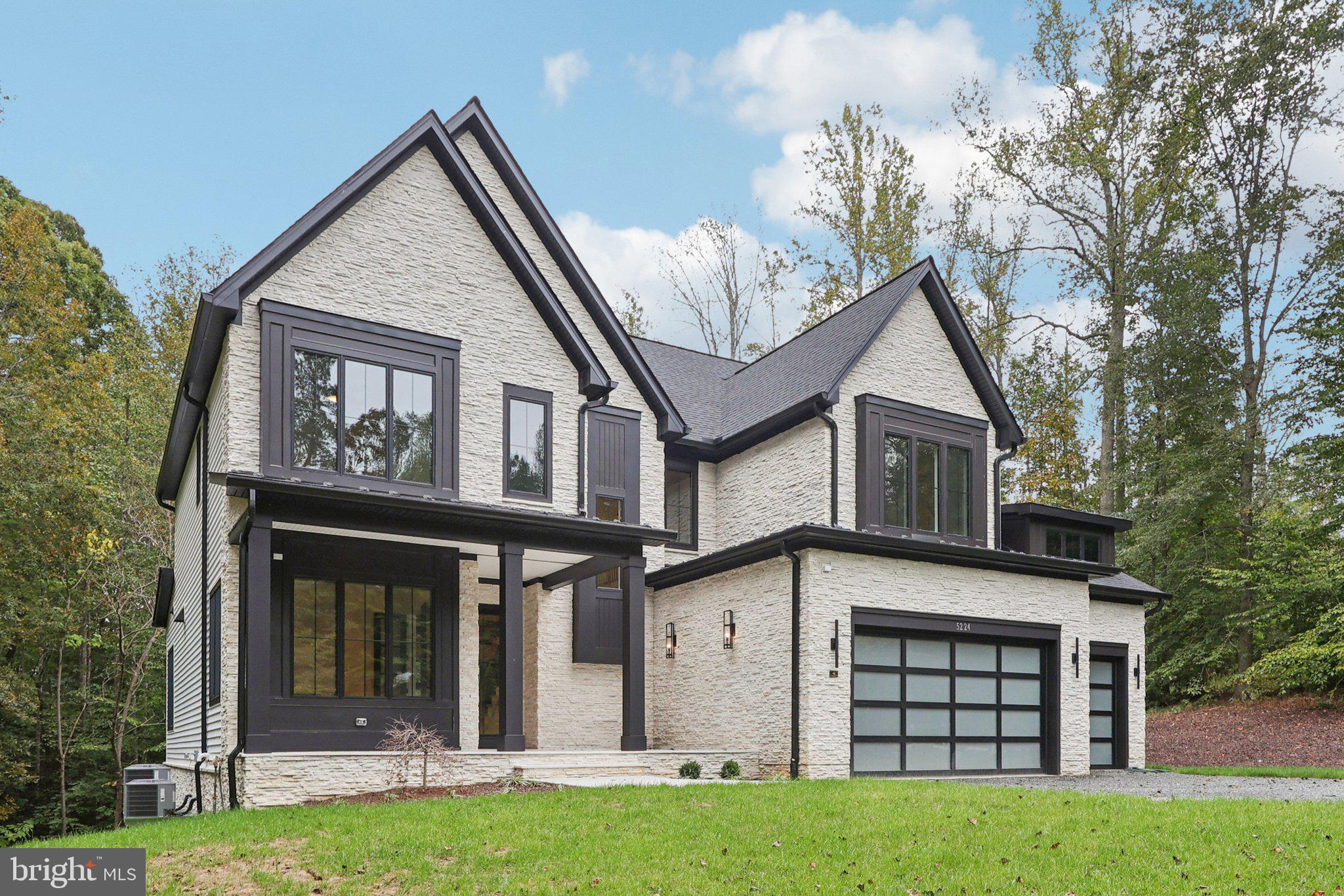 CANNON BLUFF ESTATES - Residential