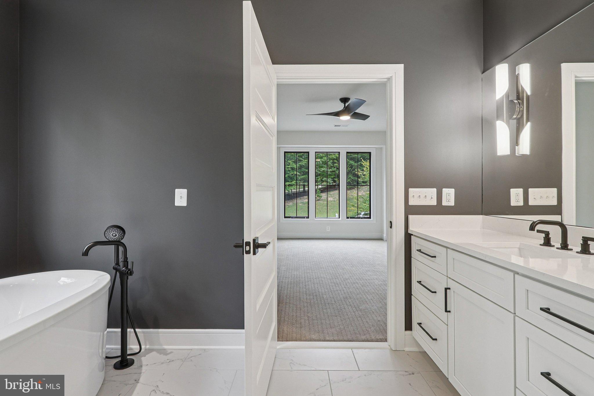 CANNON BLUFF ESTATES - Residential