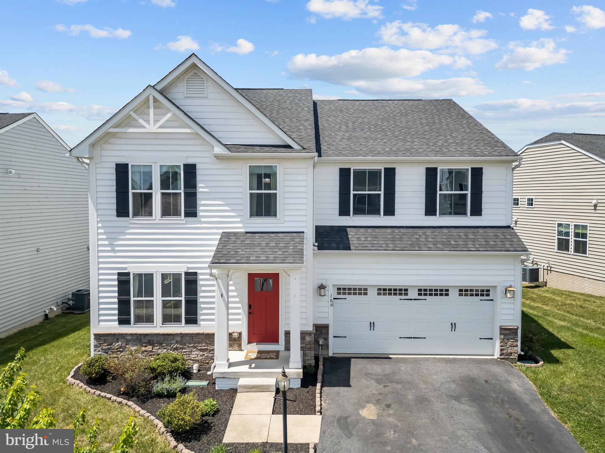 LAKE FREDERICK - Residential