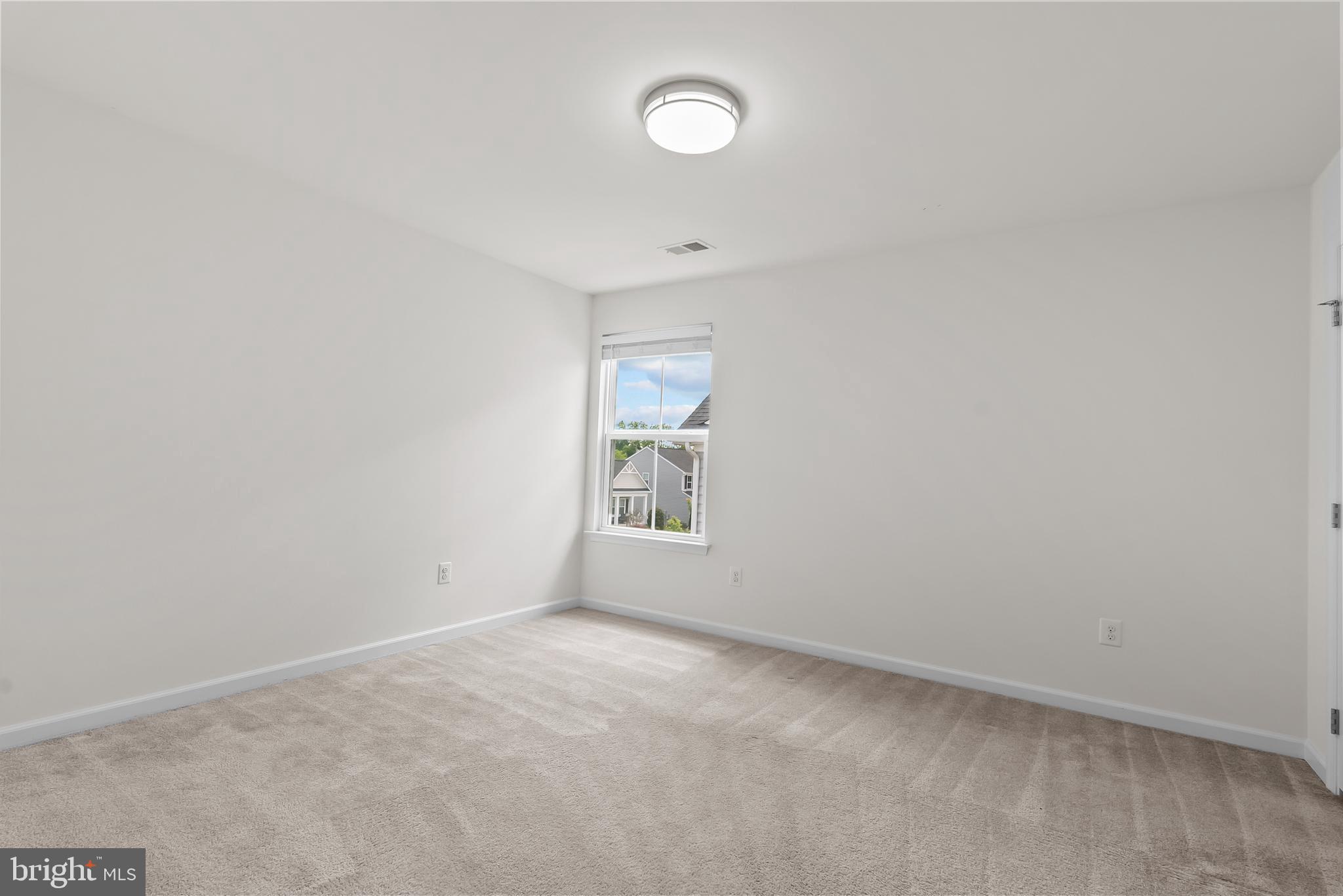 LAKE FREDERICK - Residential