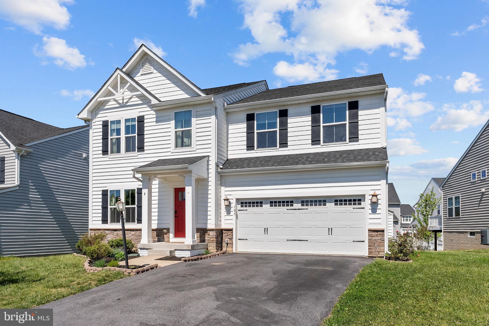LAKE FREDERICK - Residential