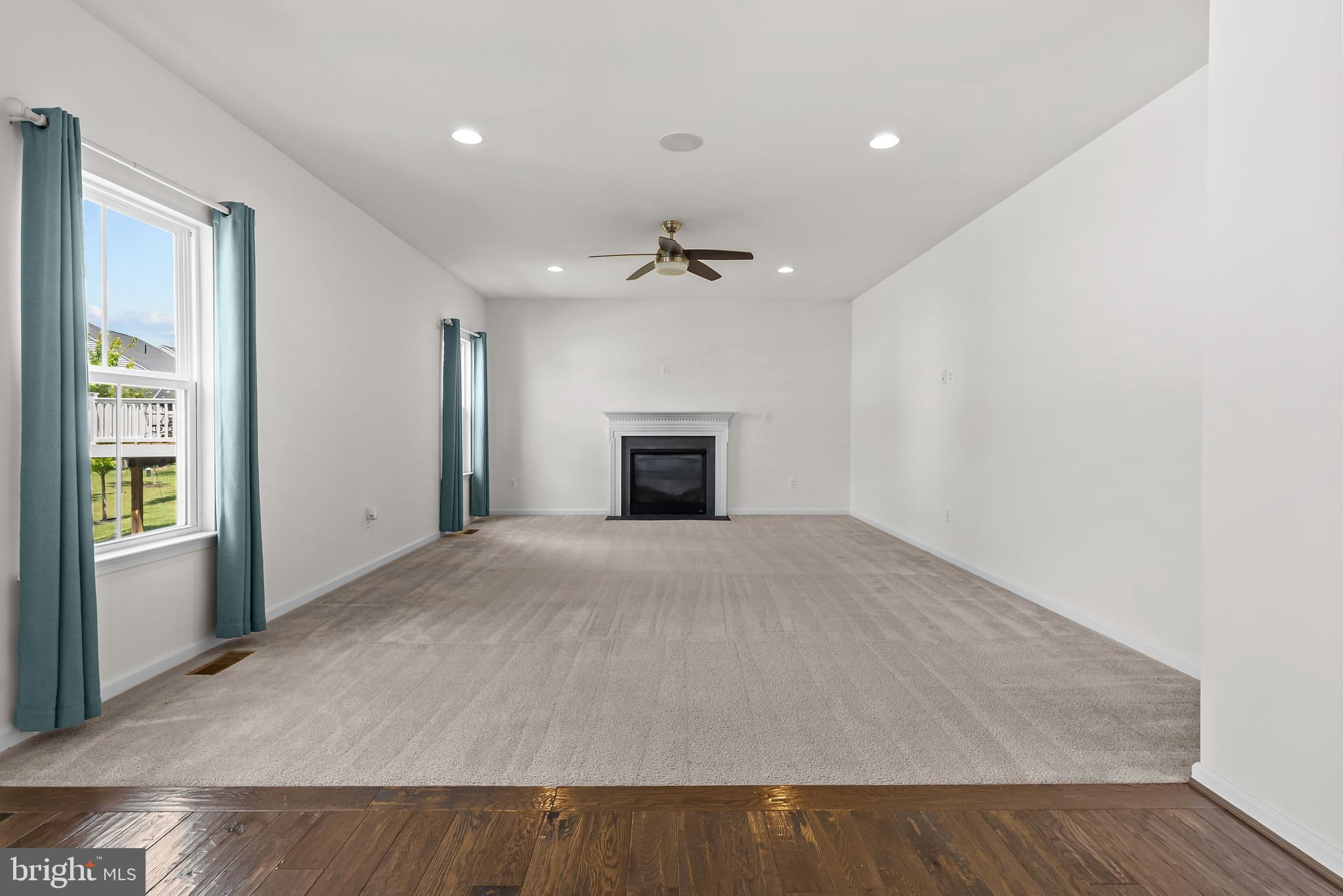 LAKE FREDERICK - Residential