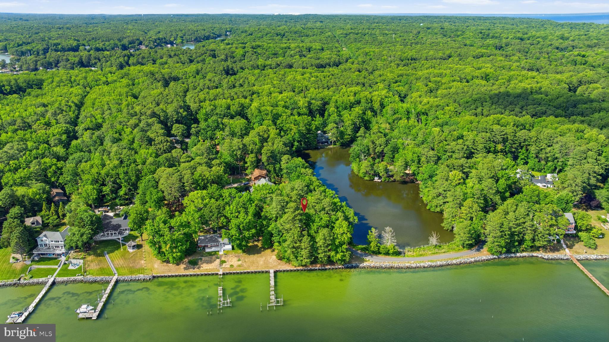 DRUM POINT - Residential