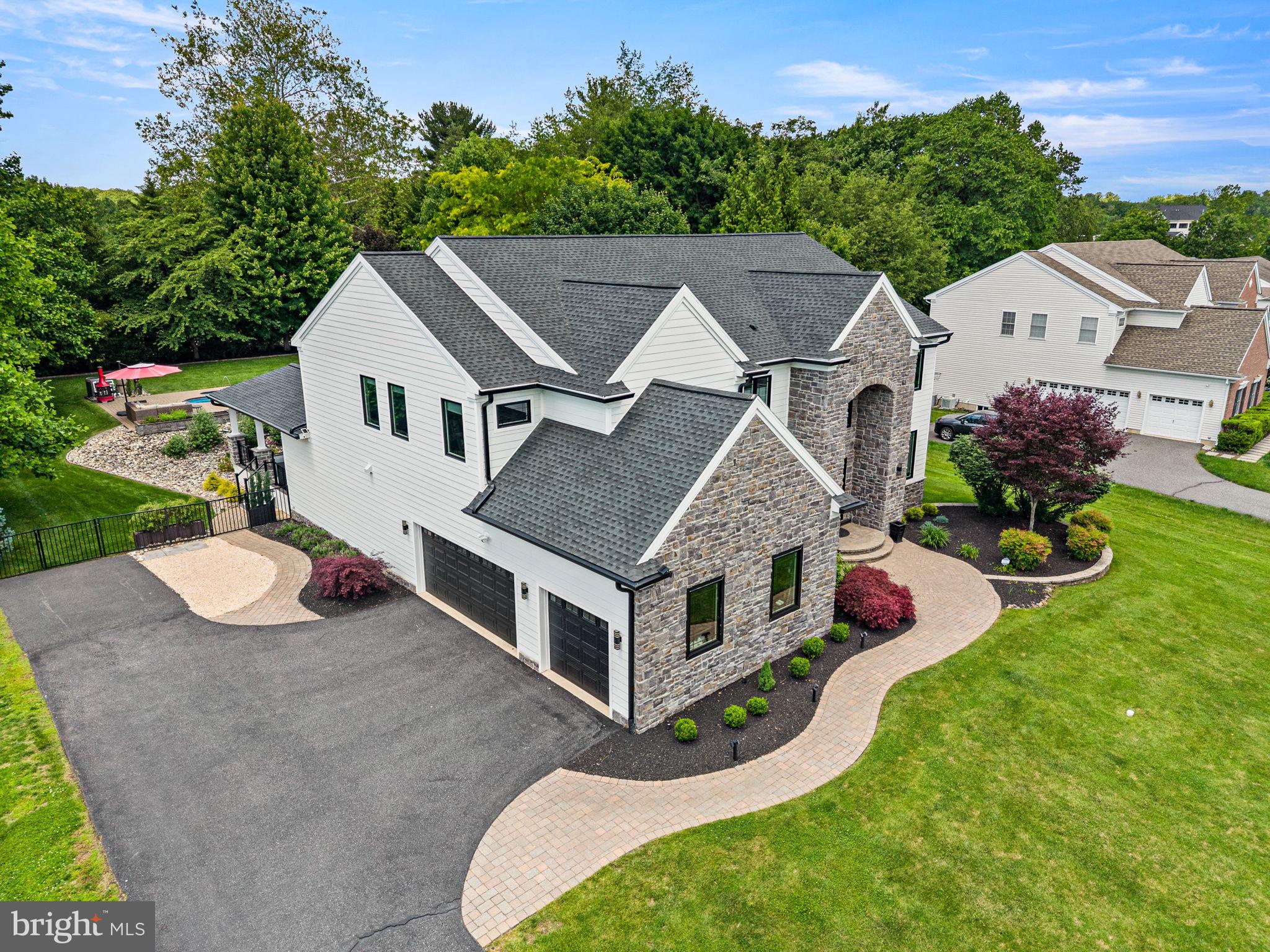 SARUM FARM - Residential