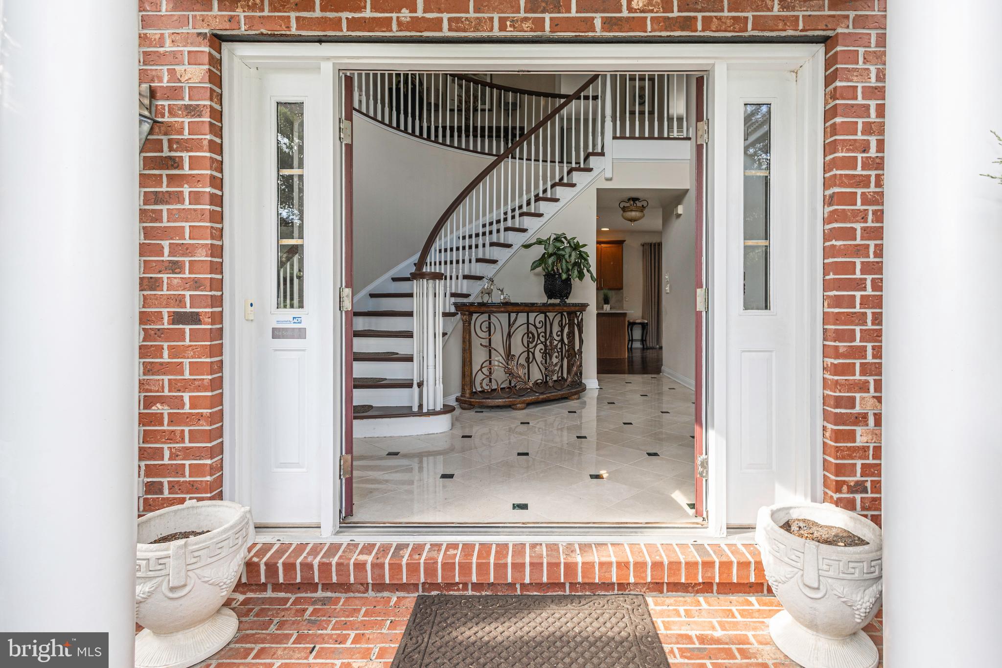 DOLINGTON ESTATES - Residential