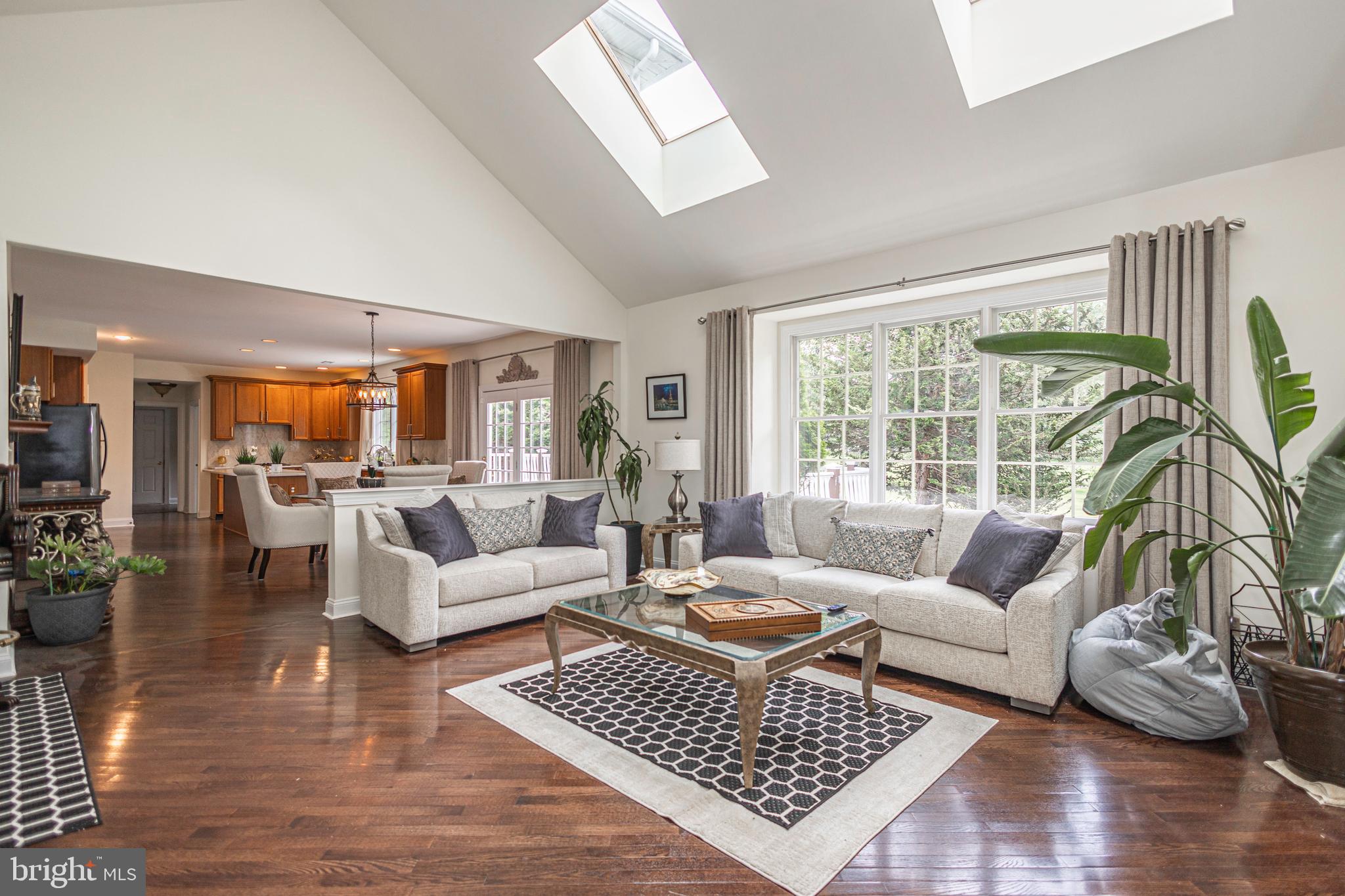 DOLINGTON ESTATES - Residential