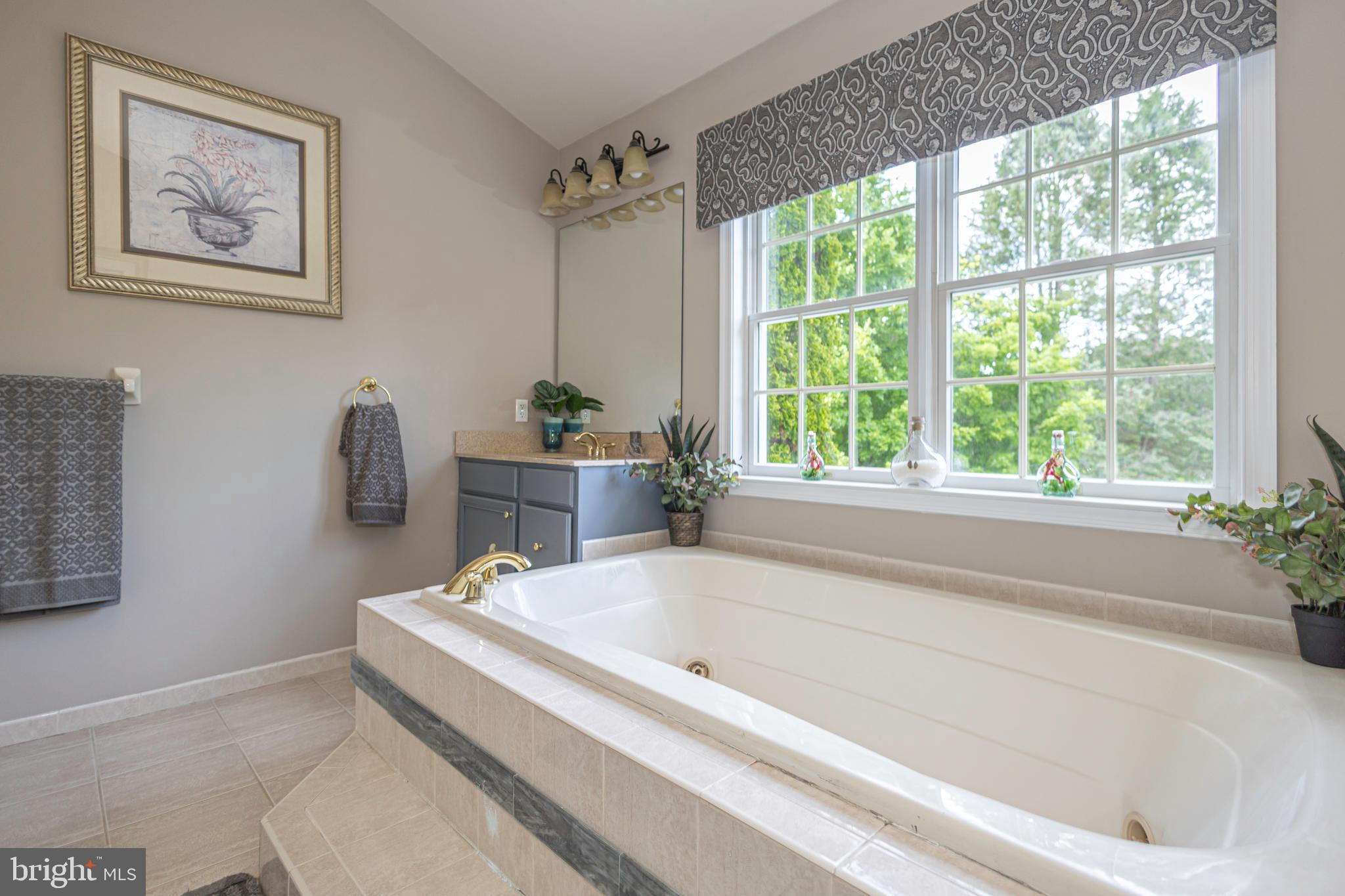 DOLINGTON ESTATES - Residential