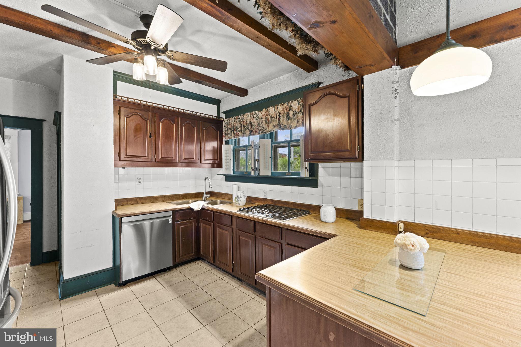 GAINES SUBD - Residential