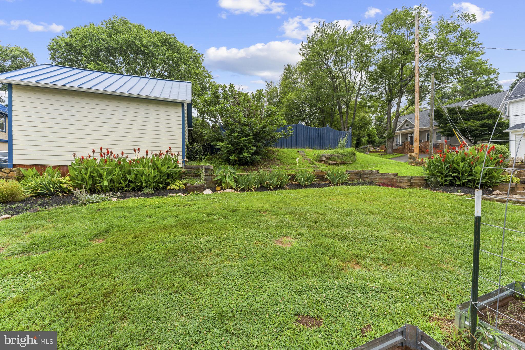 GAINES SUBD - Residential