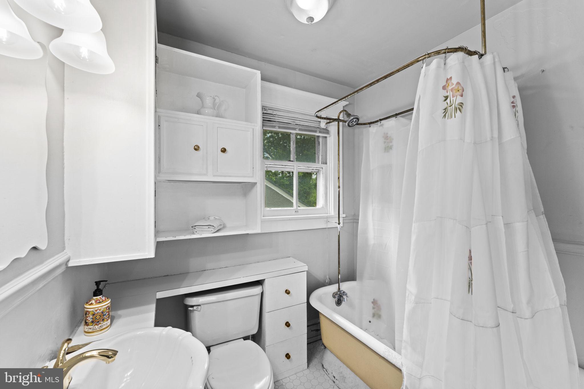 GAINES SUBD - Residential