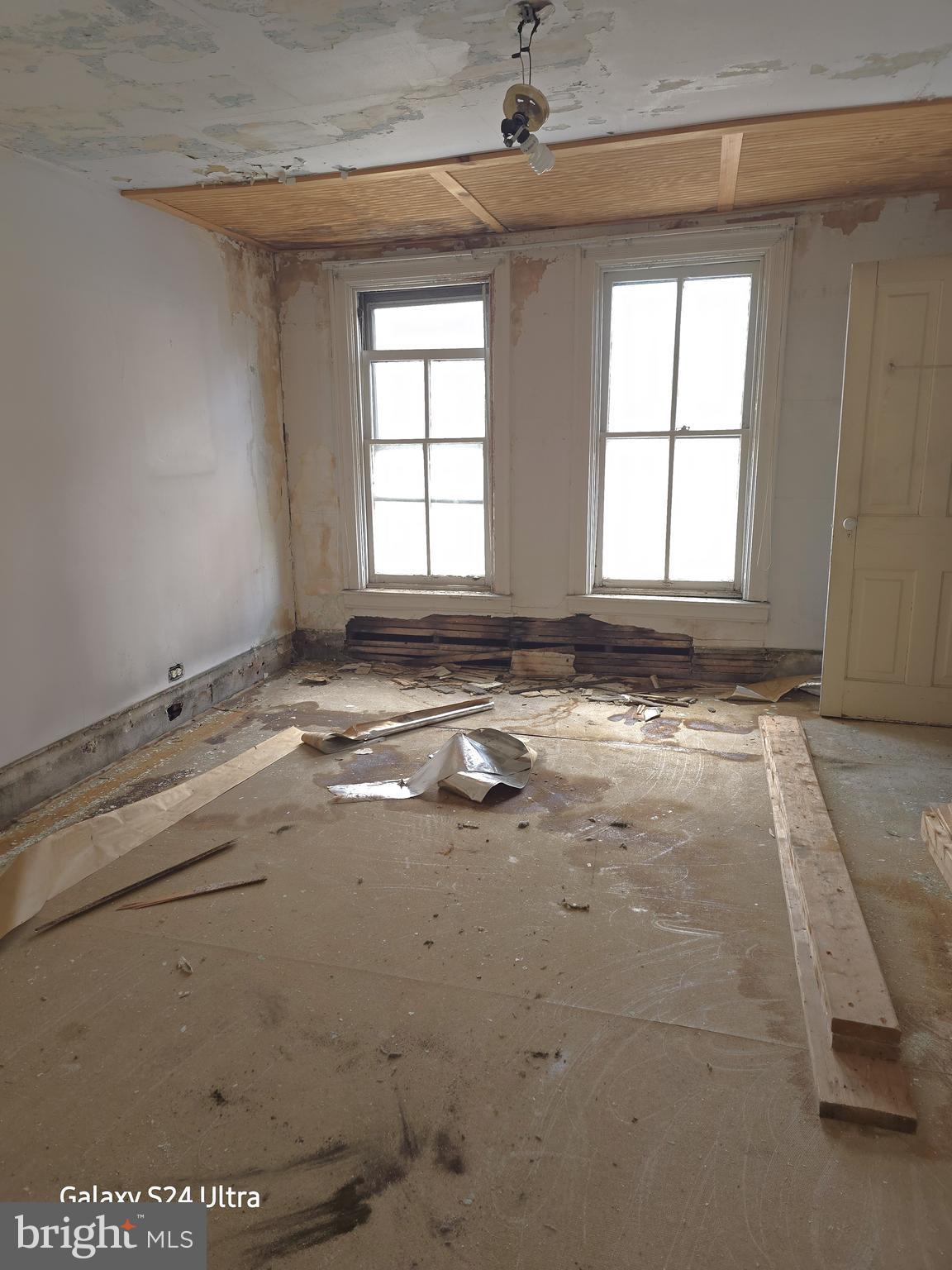LEWISTOWN BORO - Commercial Sale