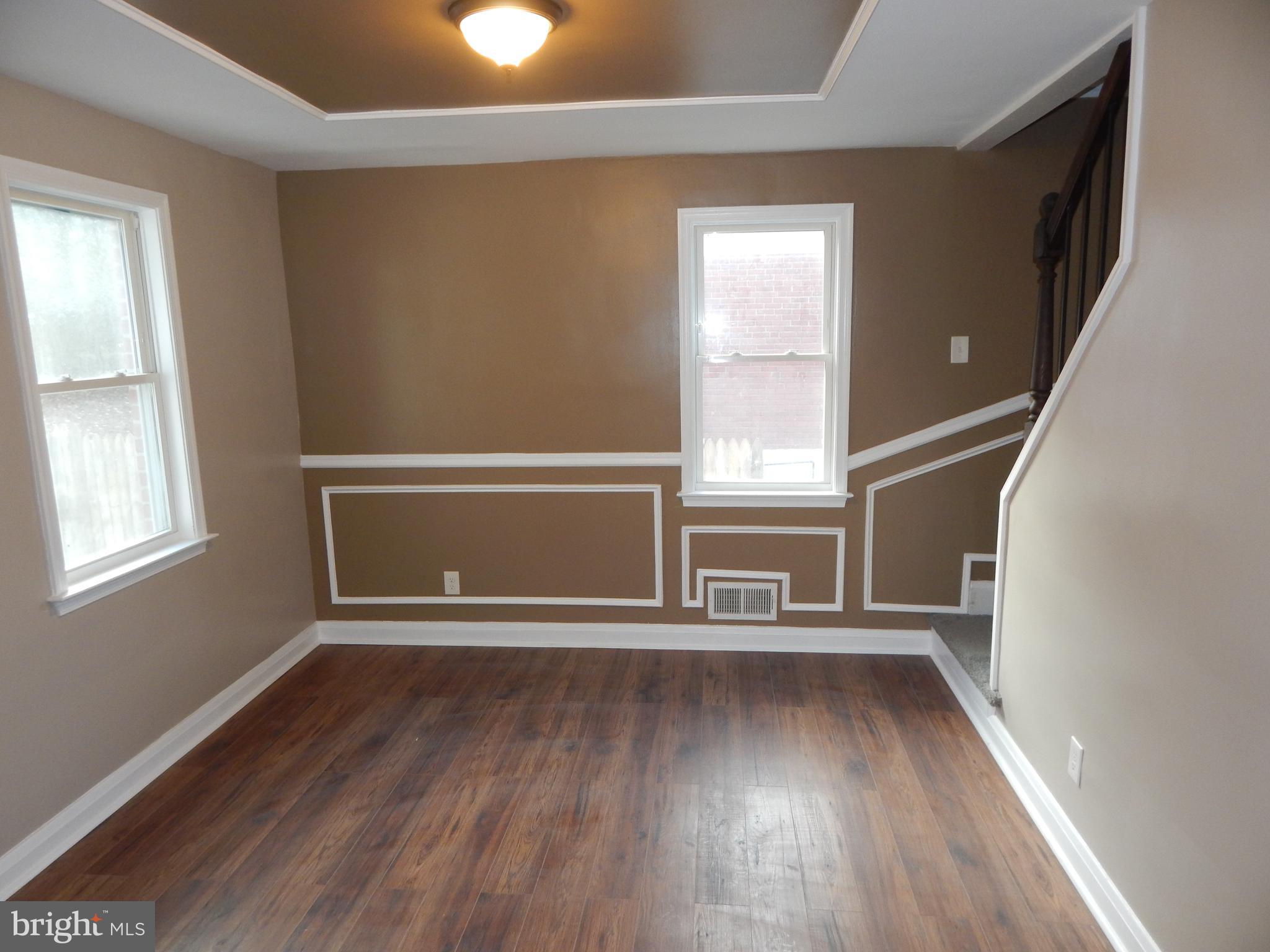 FRANKFORD - Residential Lease