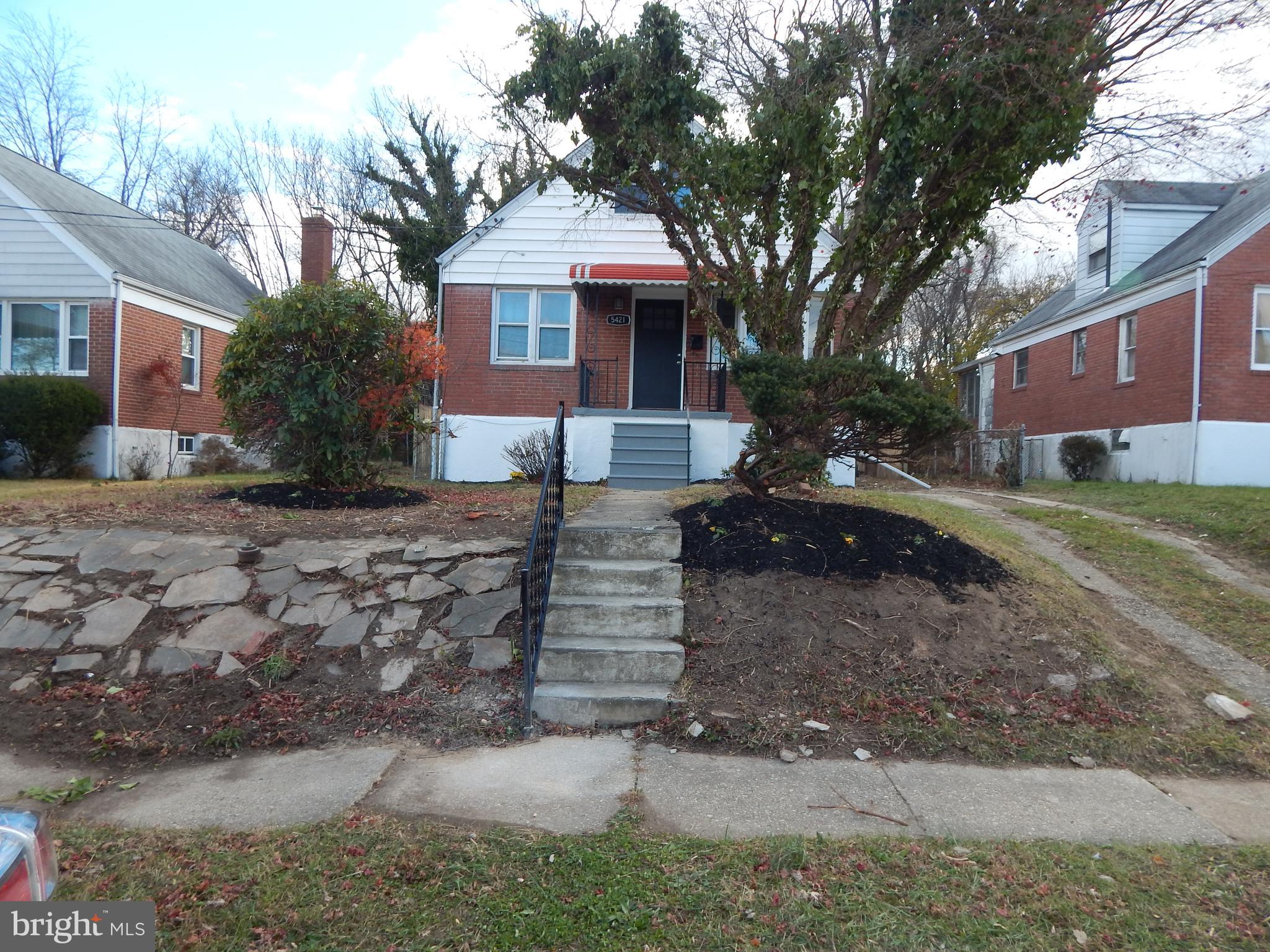 FRANKFORD - Residential Lease