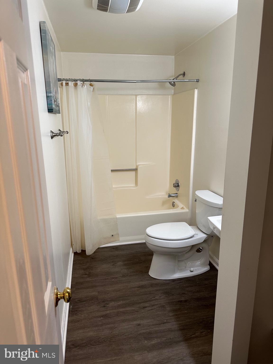 ROSE HAVEN - Residential Lease
