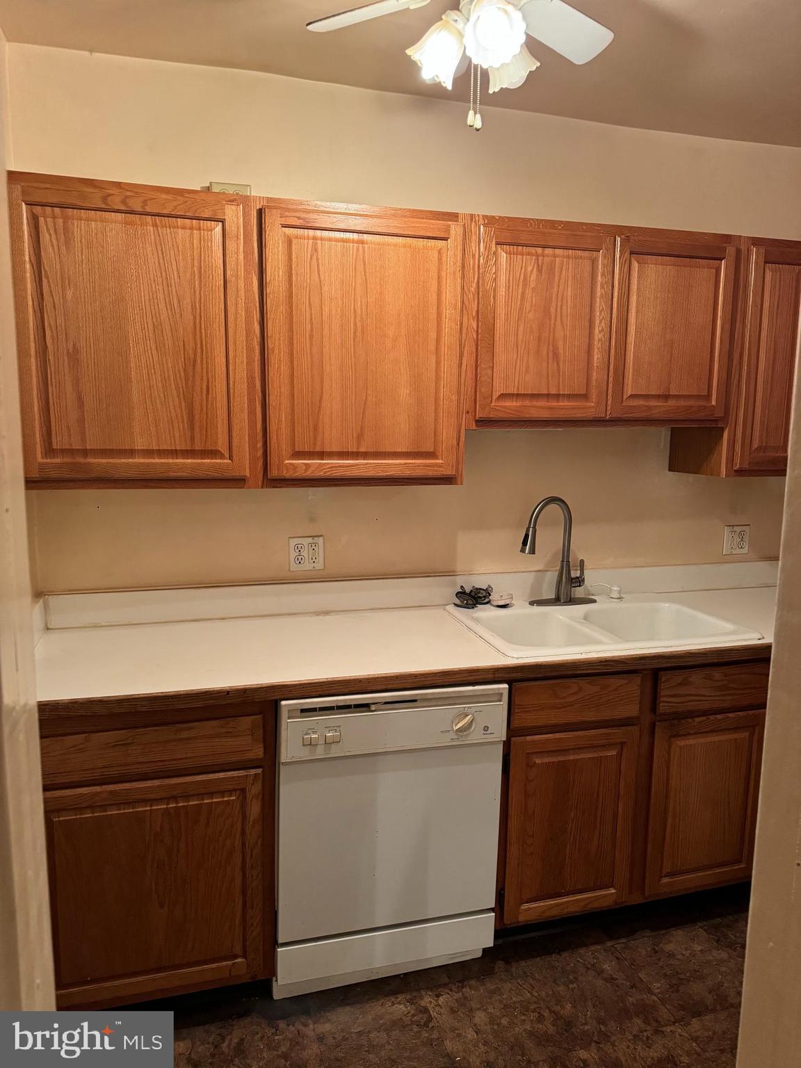 TULPEHOCKEN STATION - Residential
