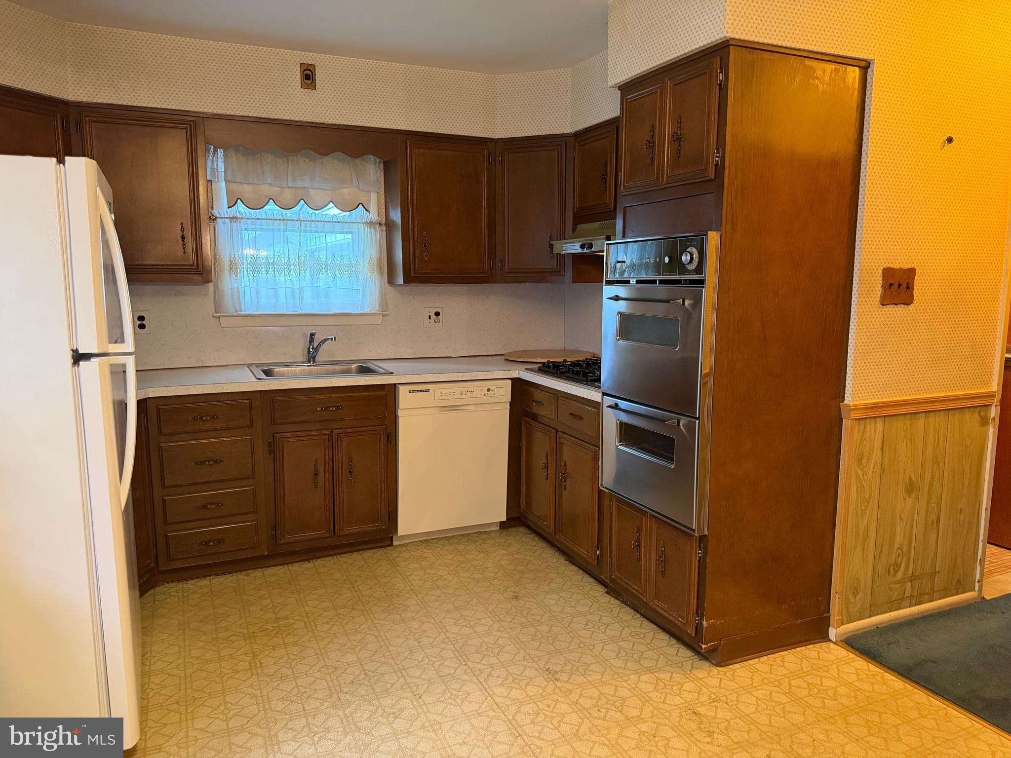 ARDSLEY - Residential