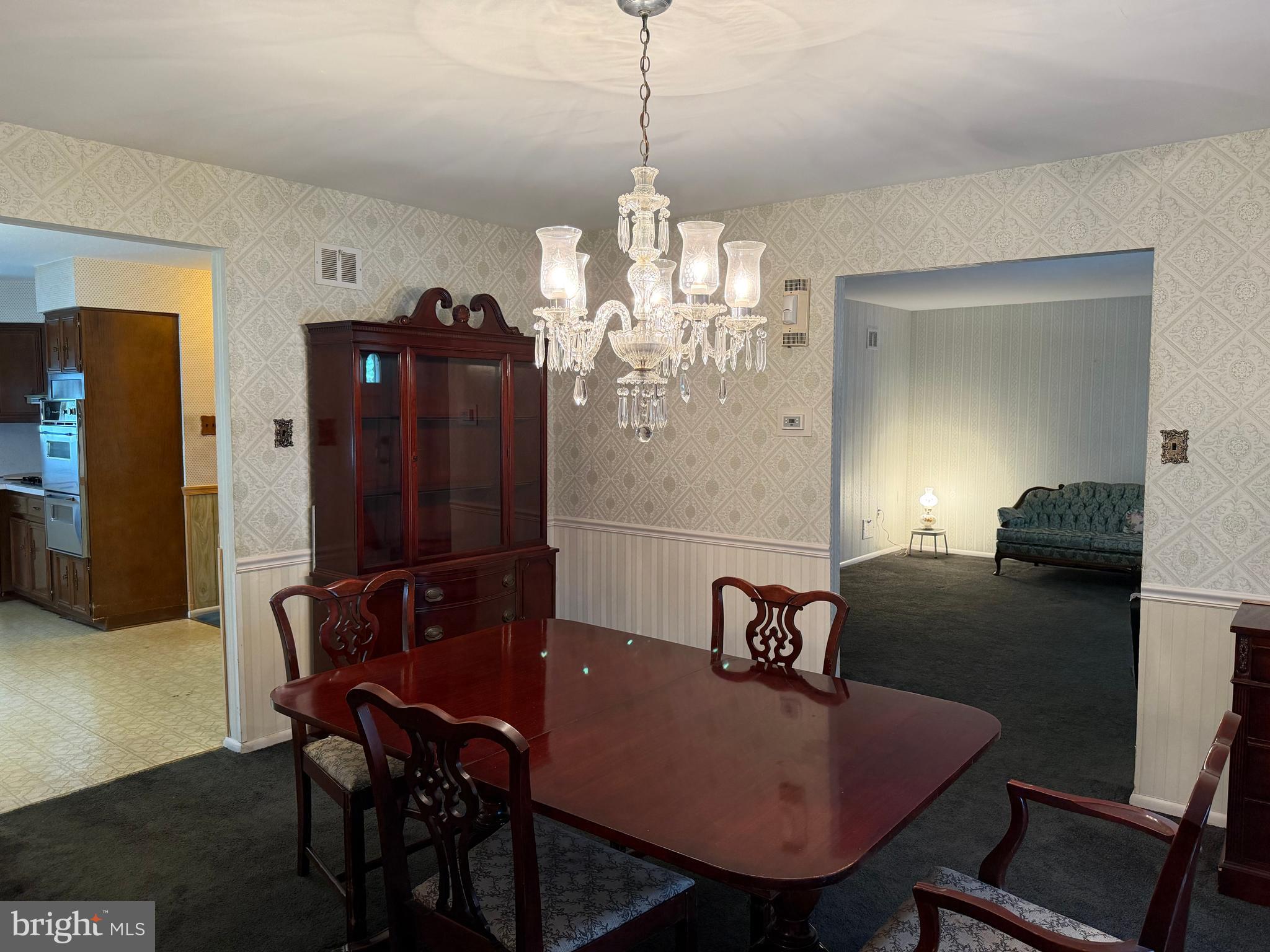 ARDSLEY - Residential