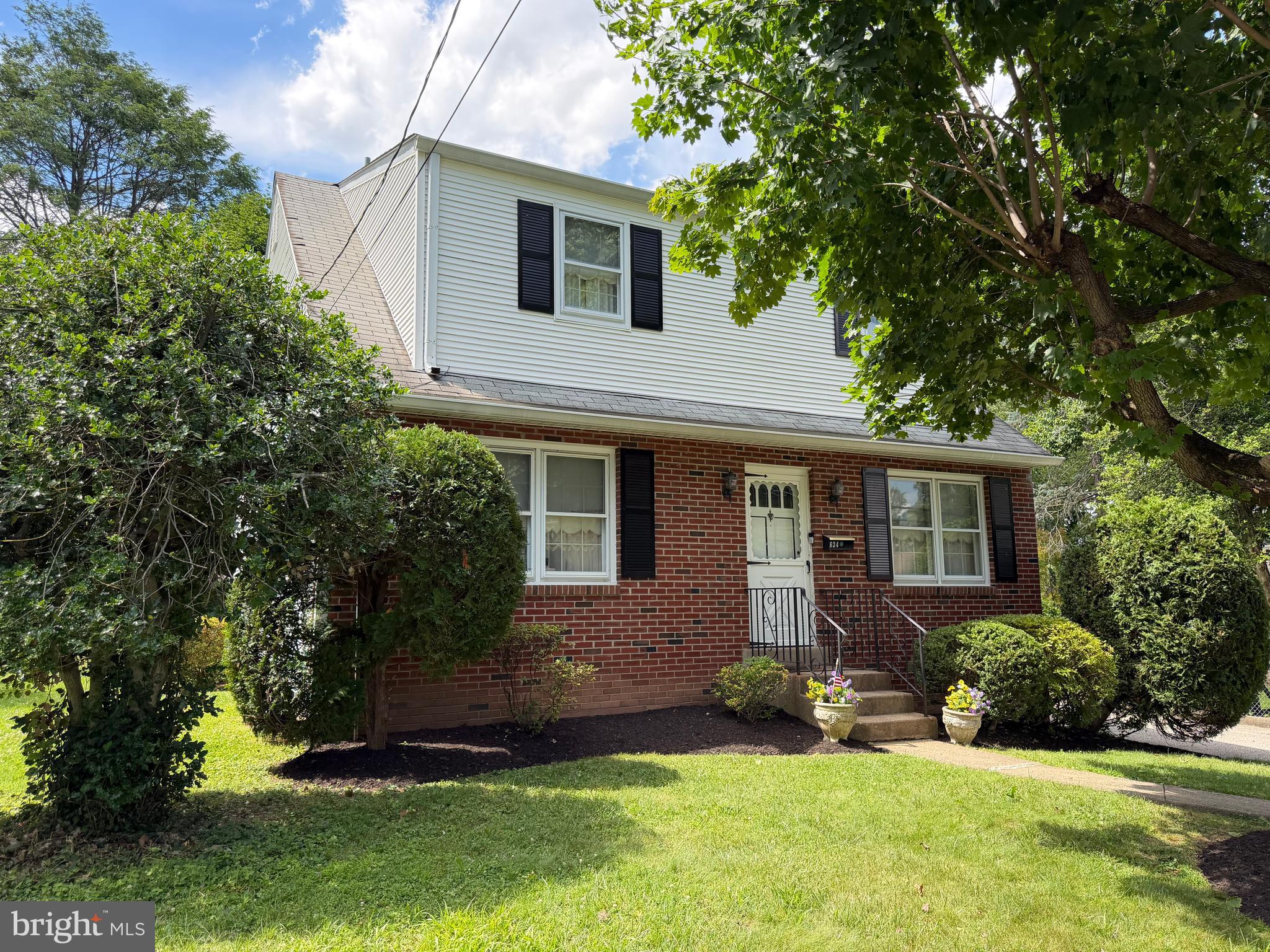 ARDSLEY - Residential