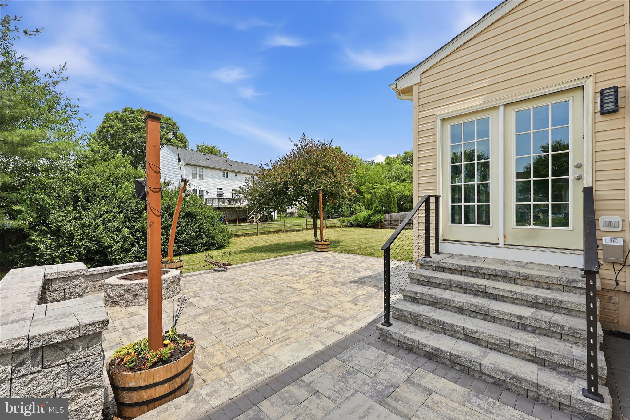 WELLINGTON TRACE - Residential