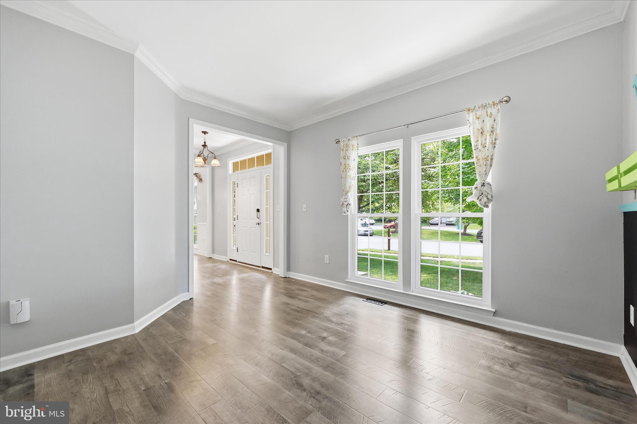 WELLINGTON TRACE - Residential